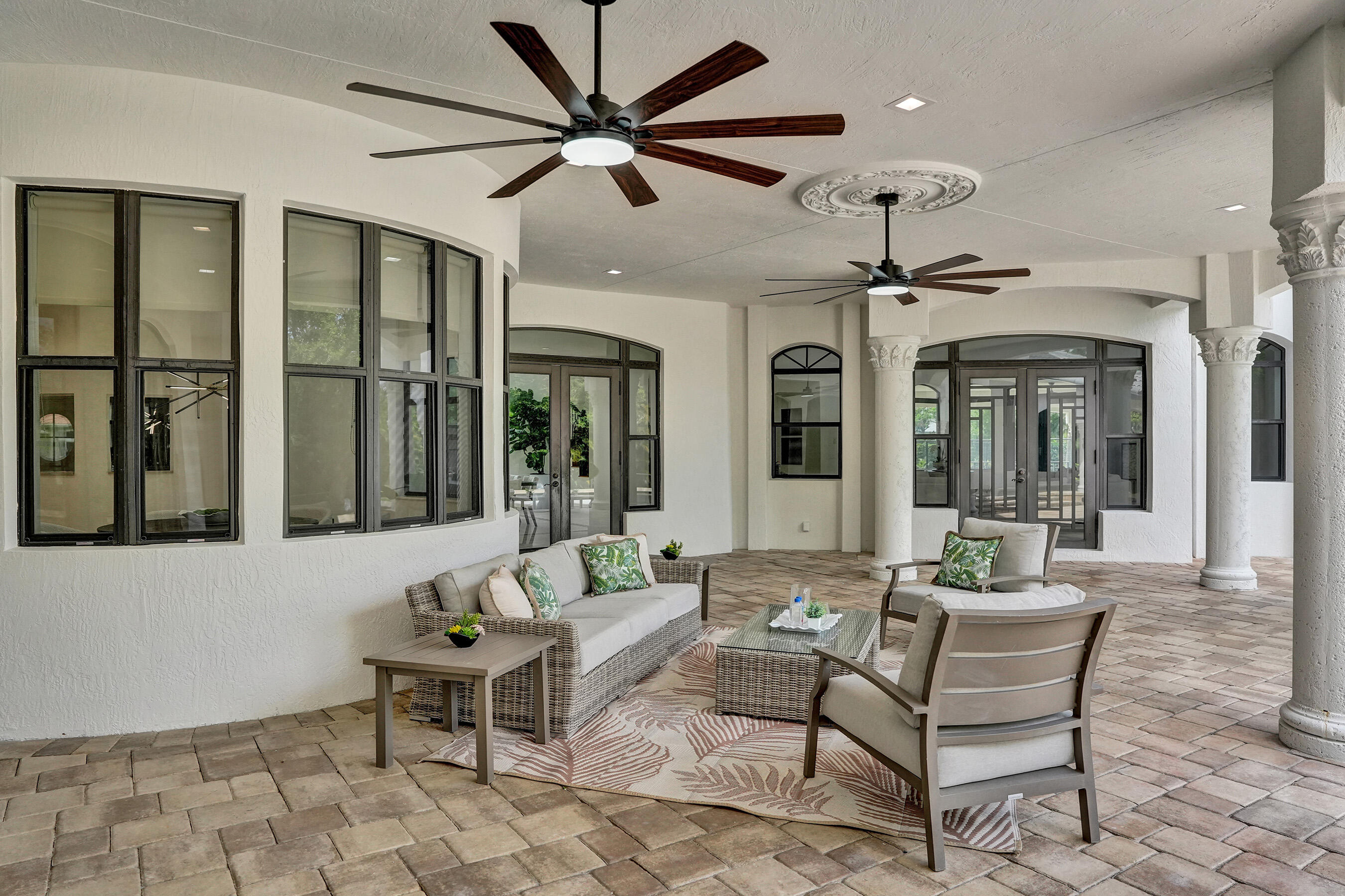 11600 NW 8th Plantation, FL 33325