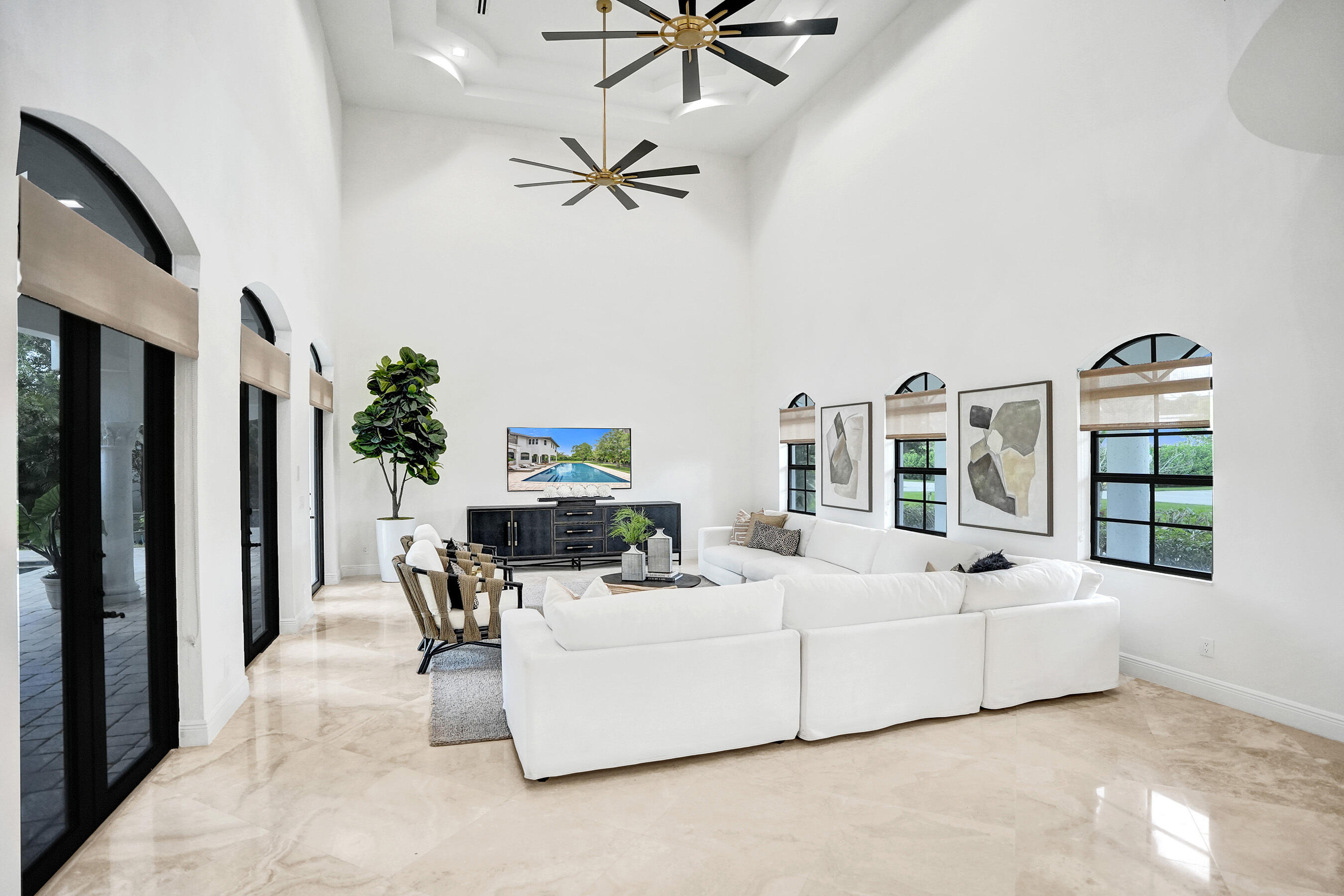 11600 NW 8th Plantation, FL 33325