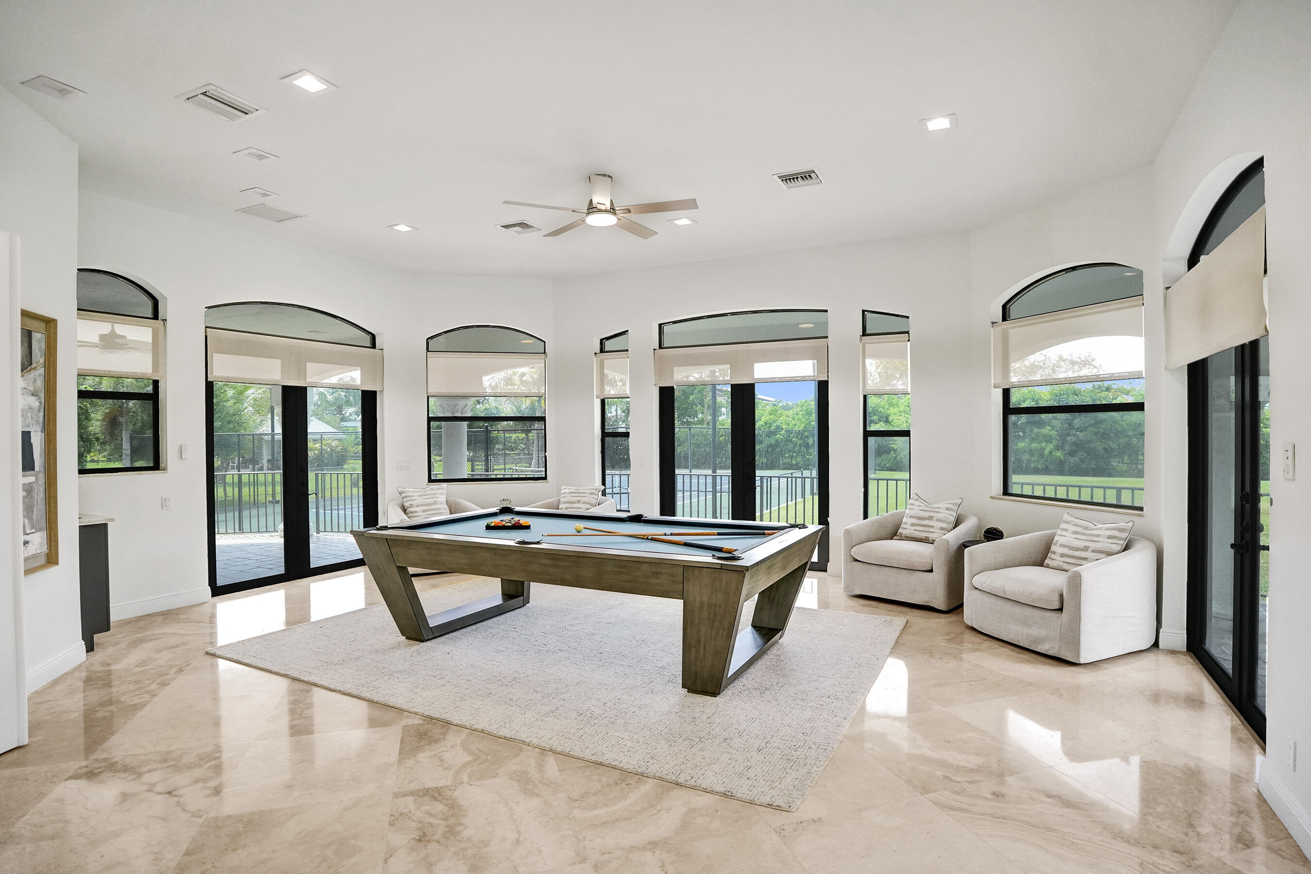 11600 NW 8th Plantation, FL 33325
