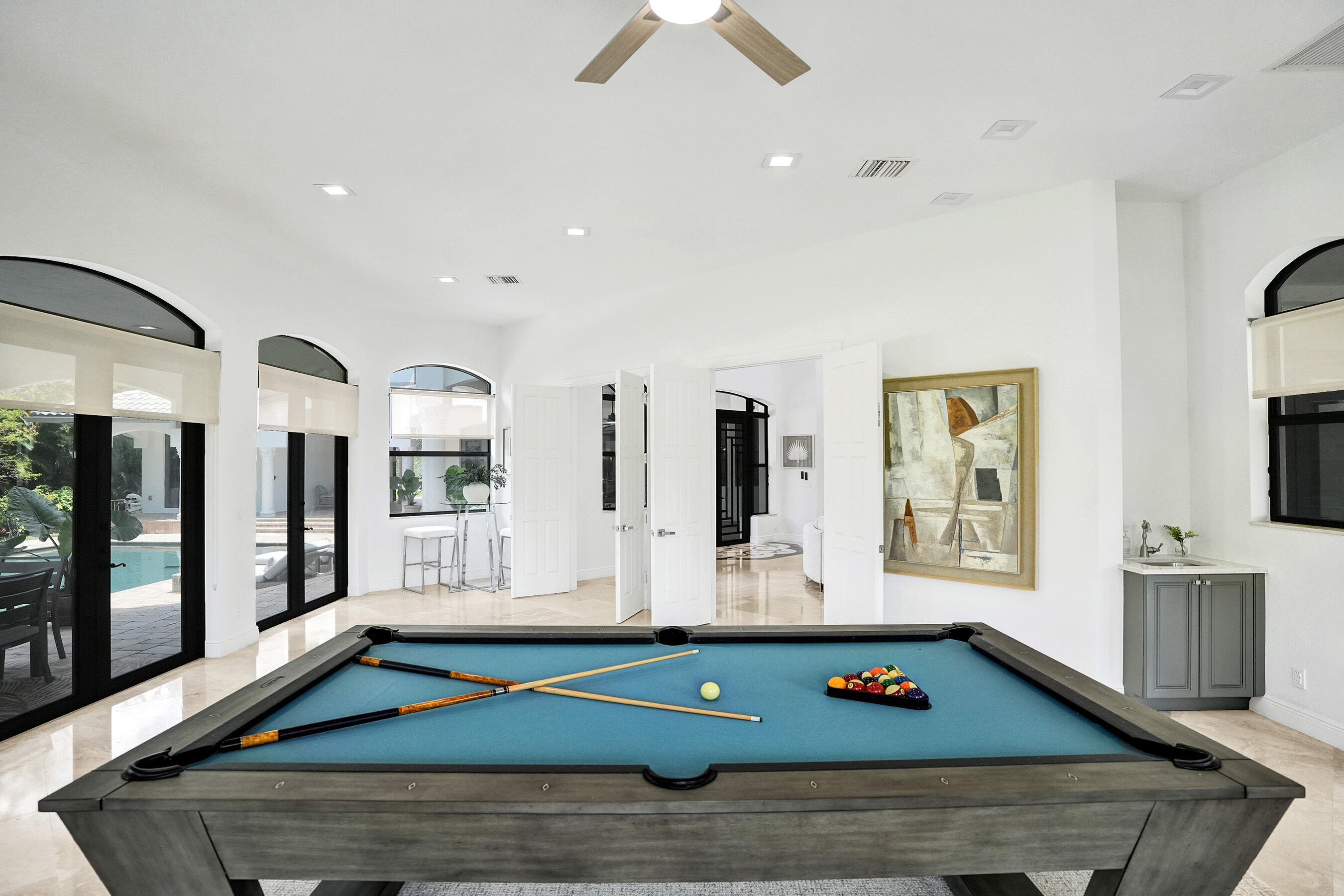 11600 NW 8th Plantation, FL 33325