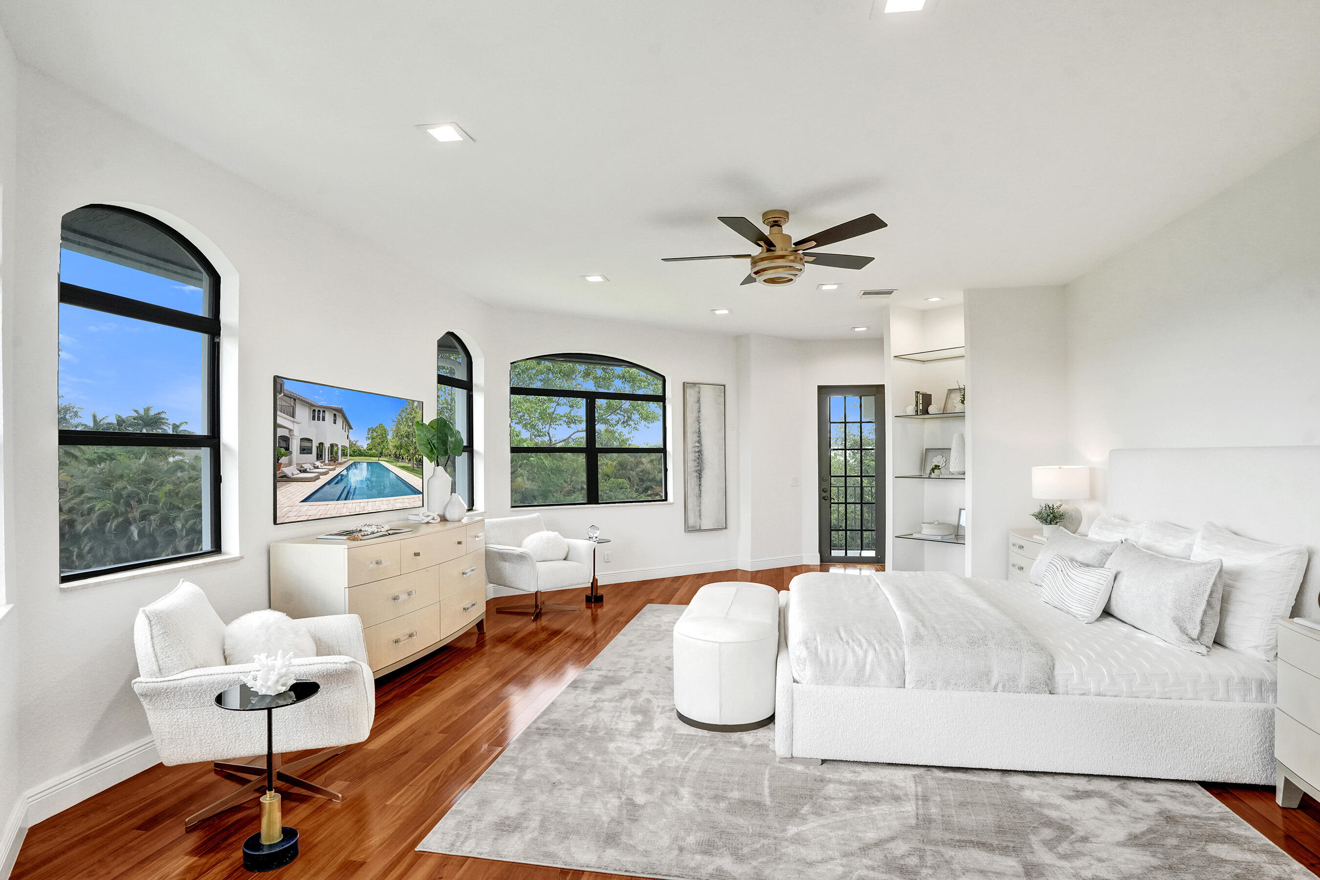 11600 NW 8th Plantation, FL 33325