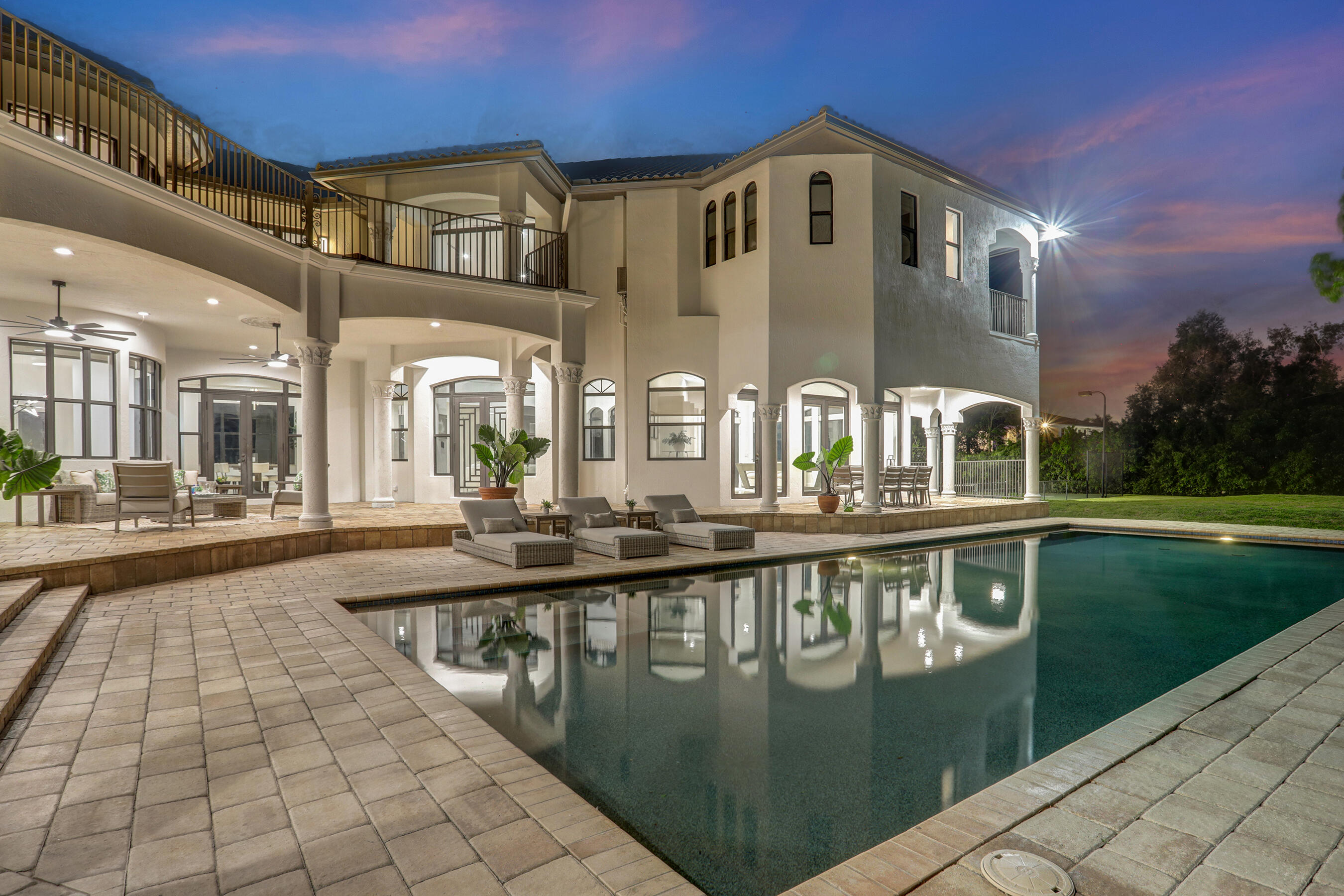 11600 NW 8th Plantation, FL 33325