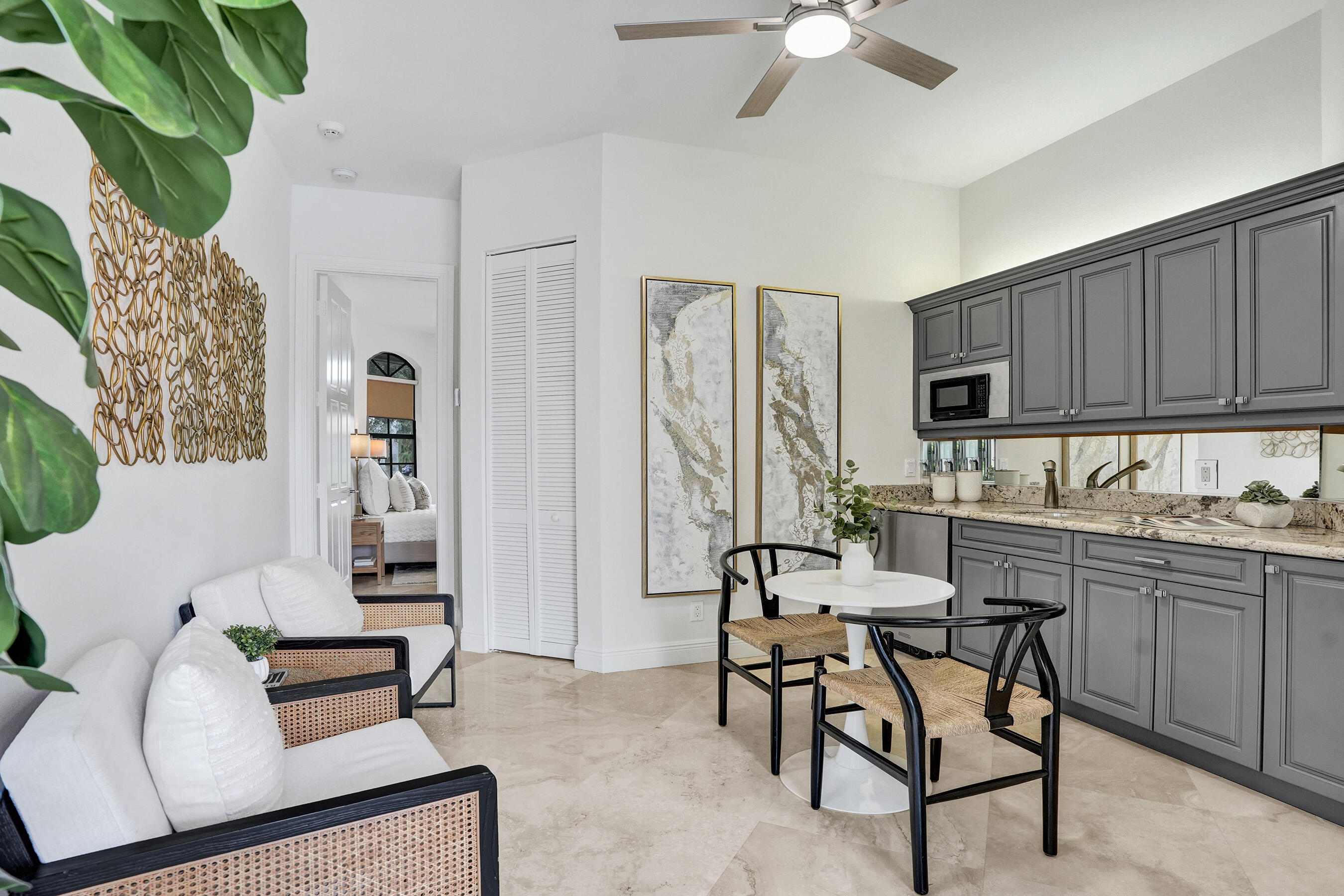 11600 NW 8th Plantation, FL 33325
