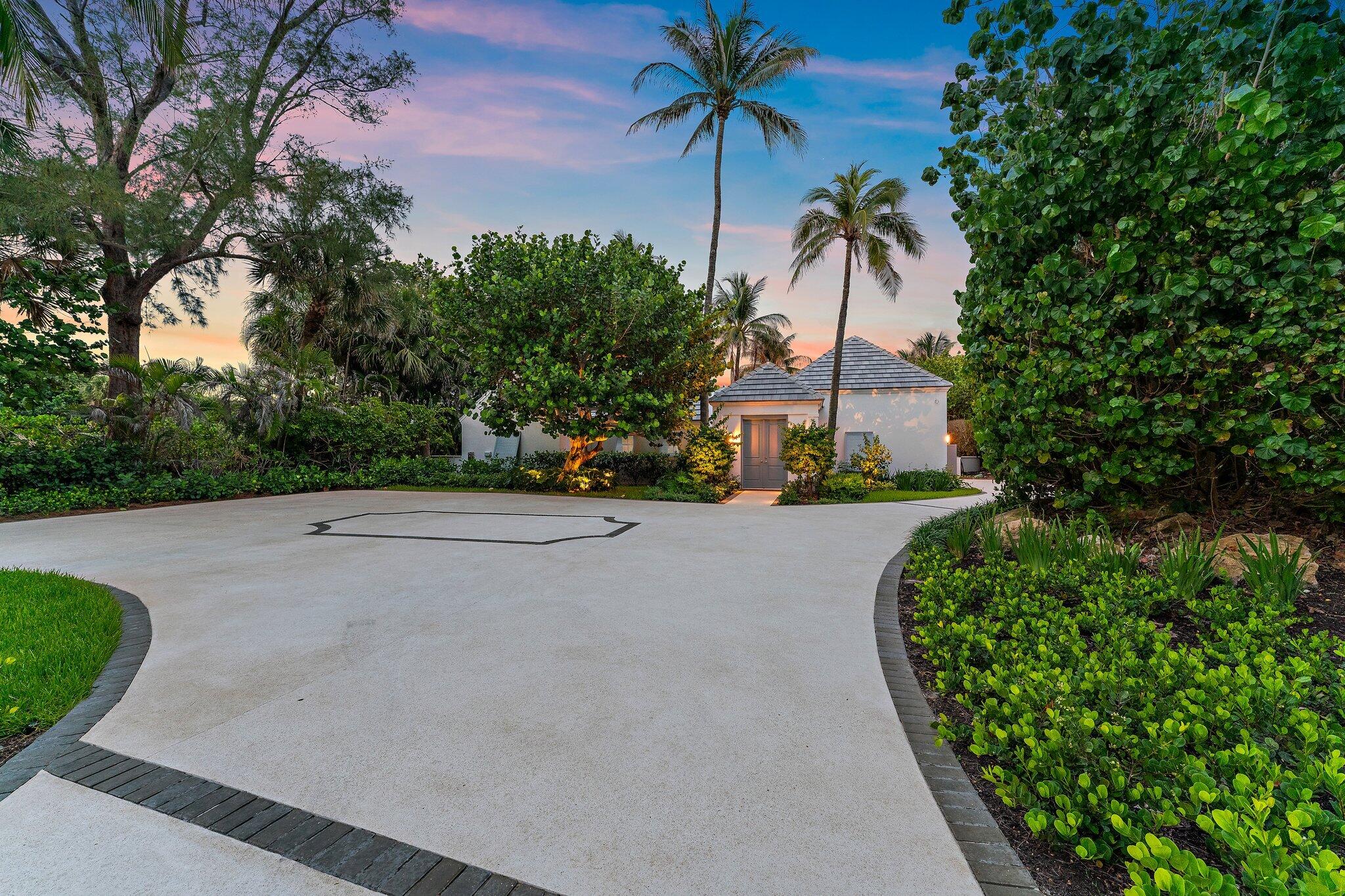 43 N Beach Hobe Sound, FL 33455