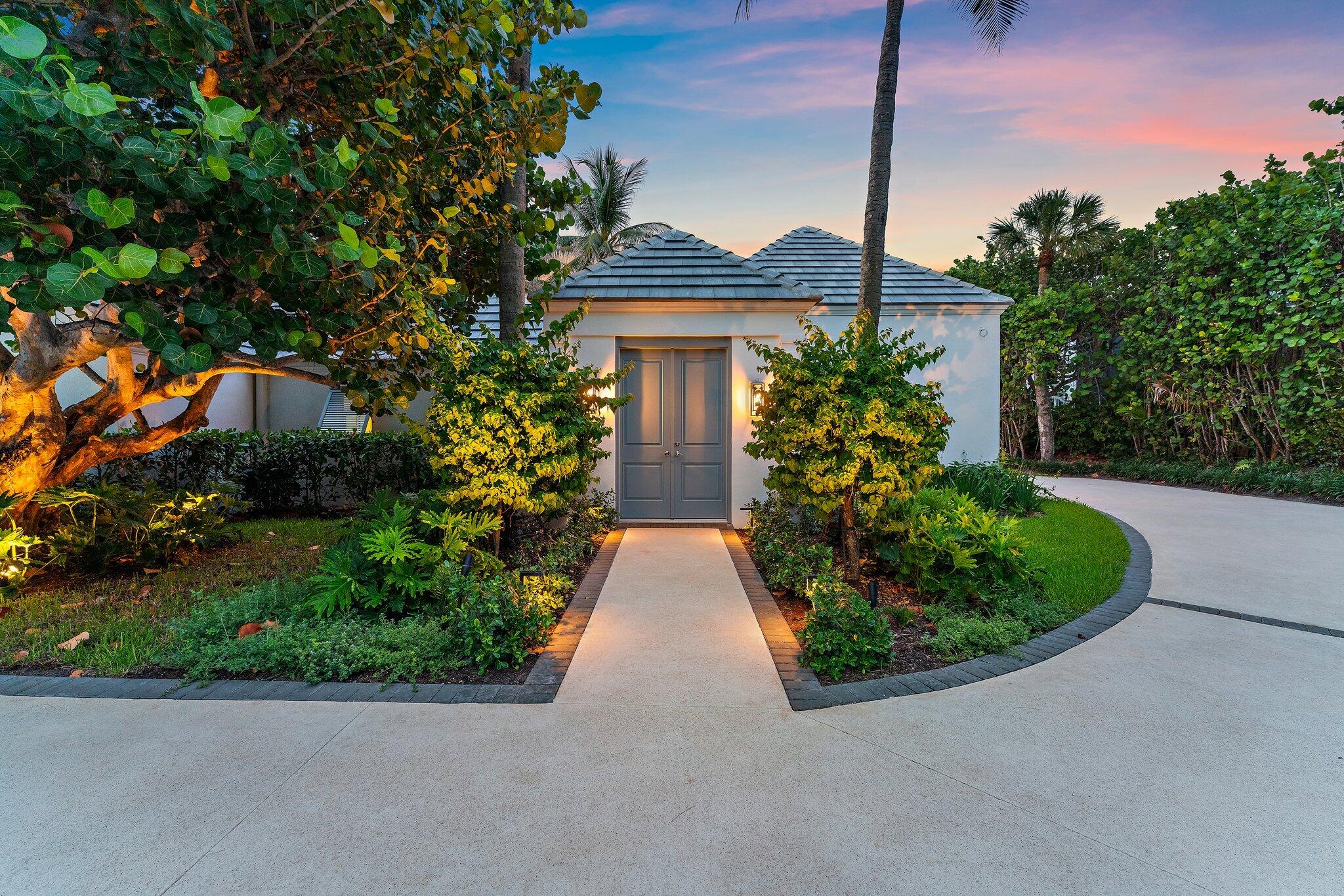 43 N Beach Hobe Sound, FL 33455
