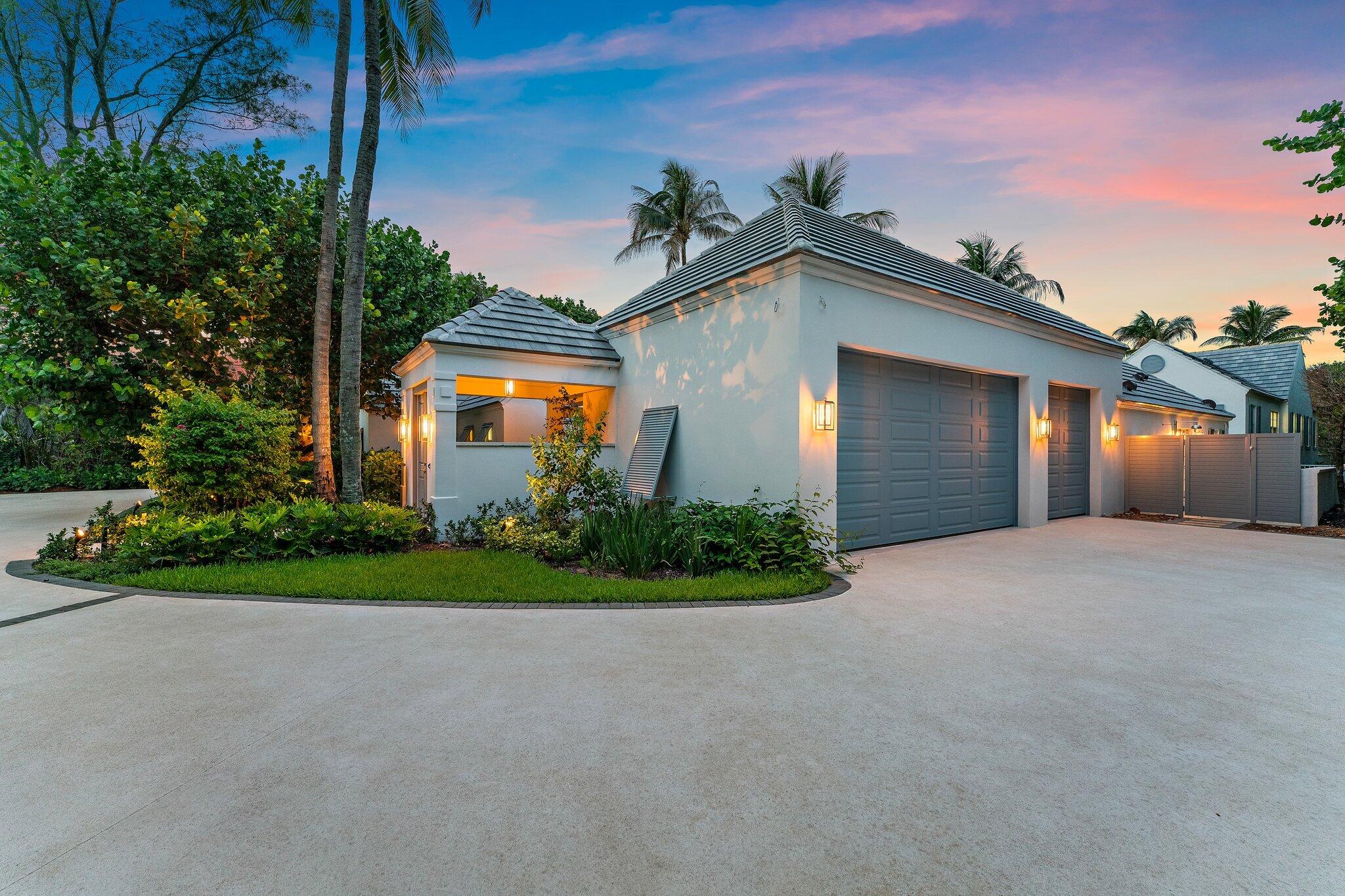 43 N Beach Hobe Sound, FL 33455