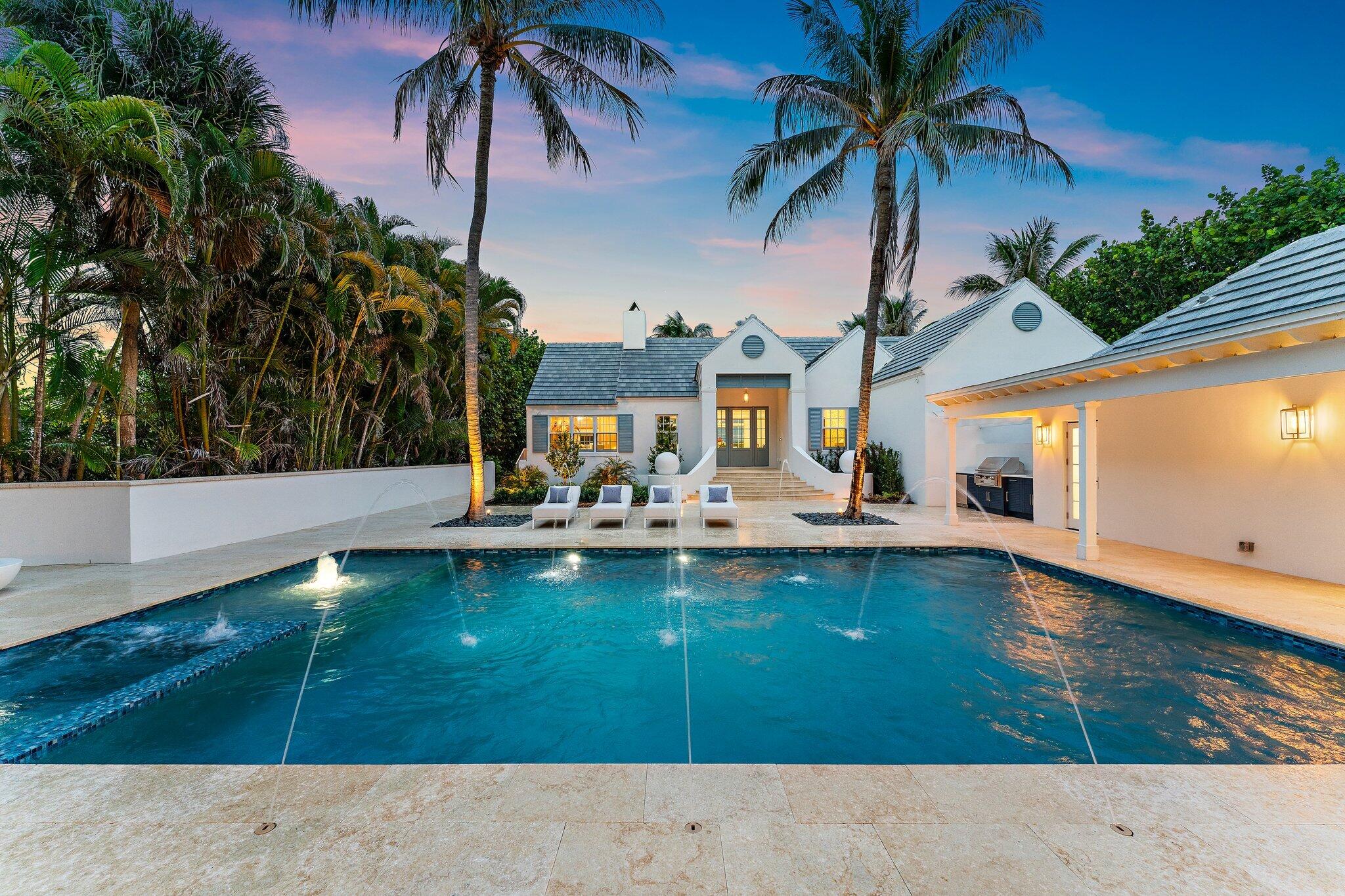43 N Beach Hobe Sound, FL 33455