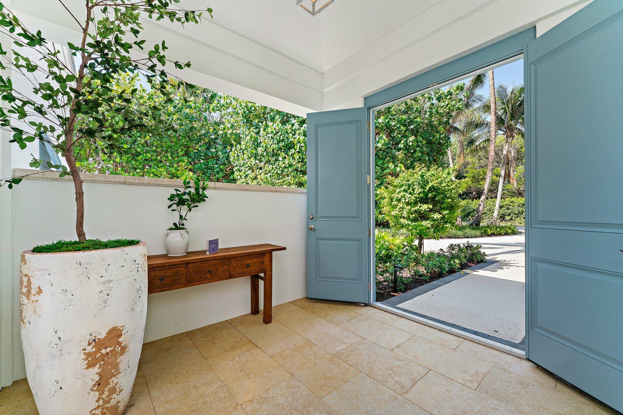 43 N Beach Hobe Sound, FL 33455
