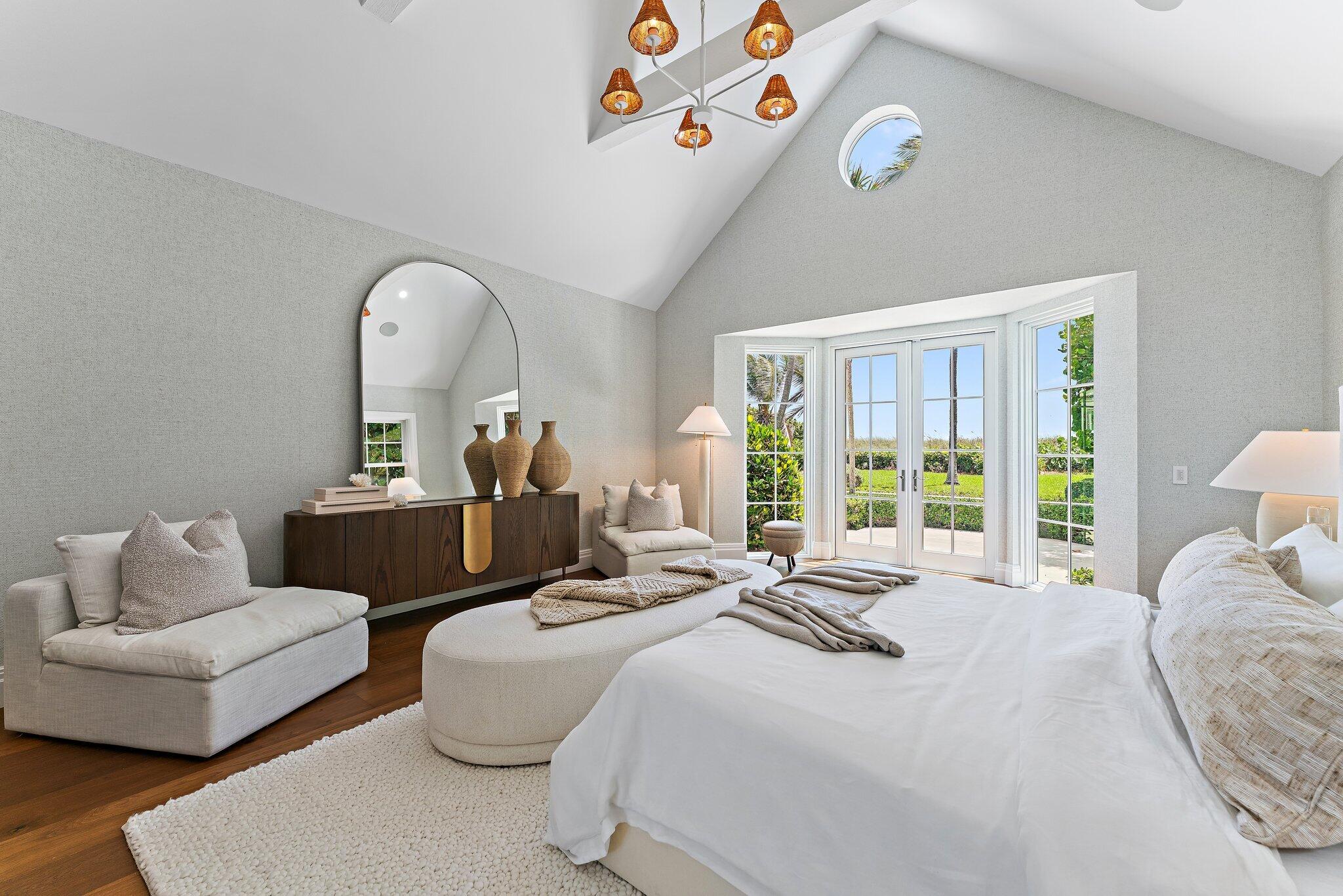 43 N Beach Hobe Sound, FL 33455