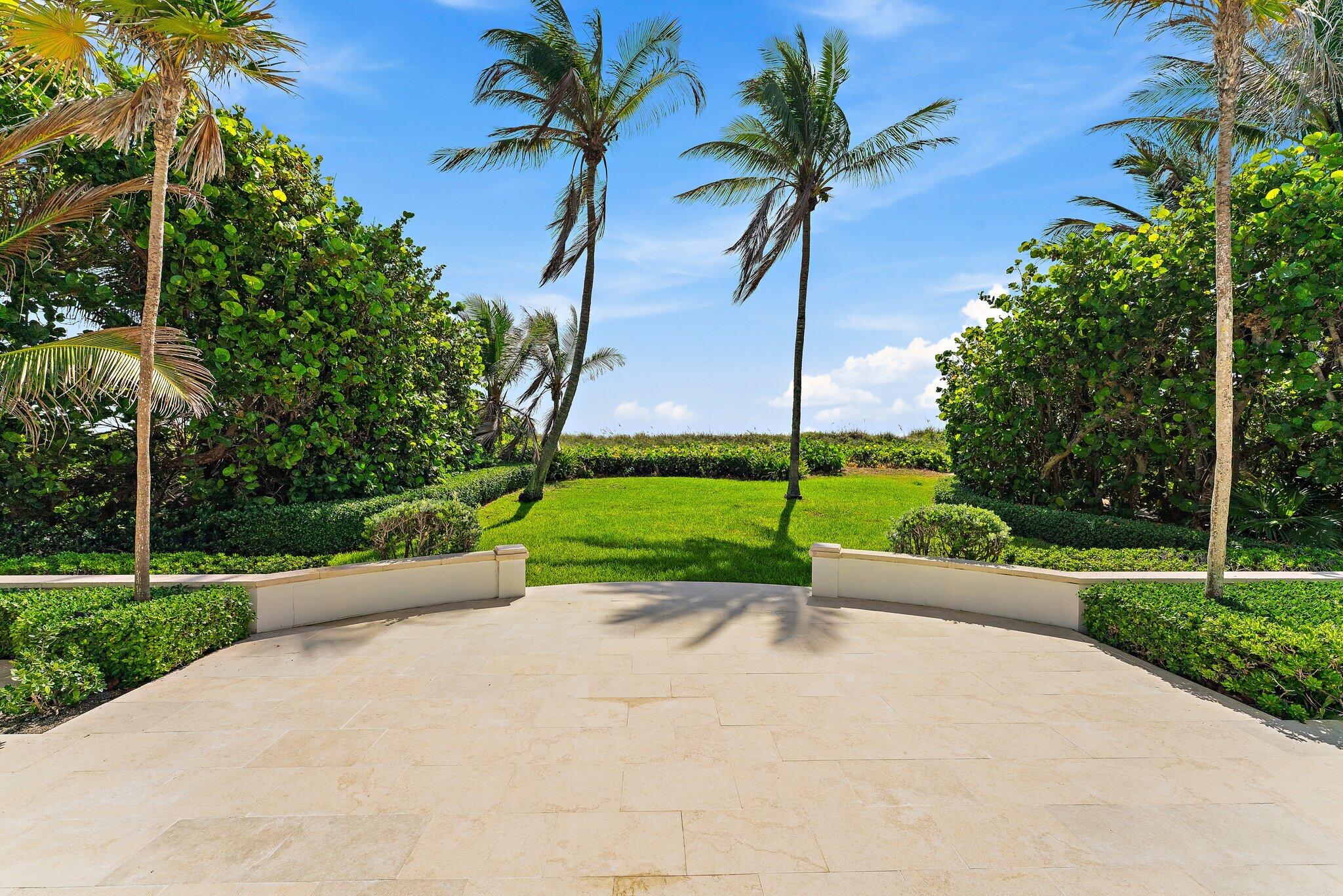 43 N Beach Hobe Sound, FL 33455