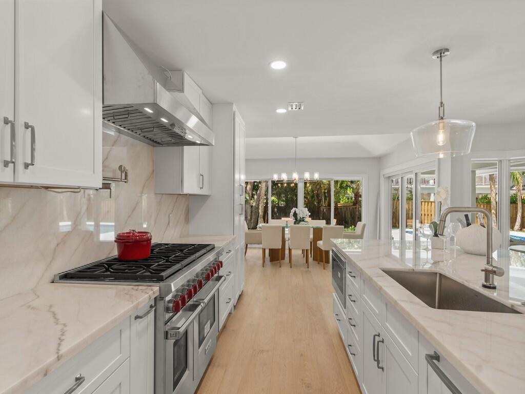 1331 Jonathans Vero Beach, FL 32963