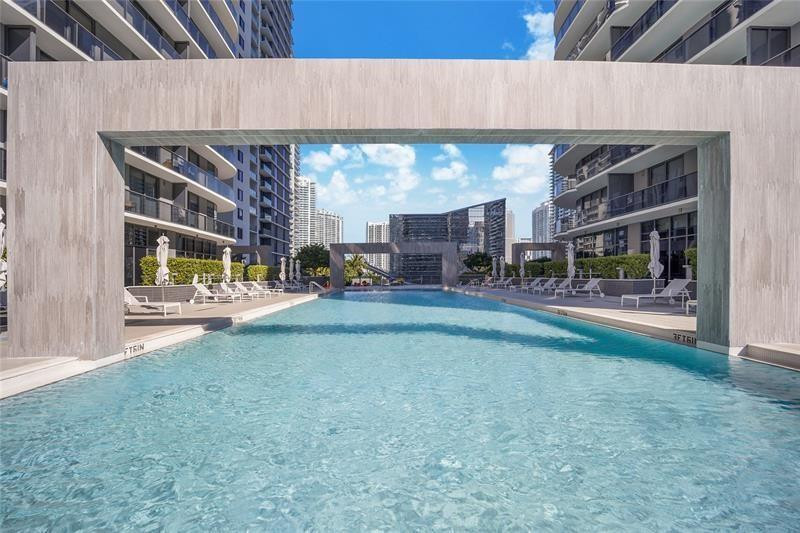 image Brickell Heights West8