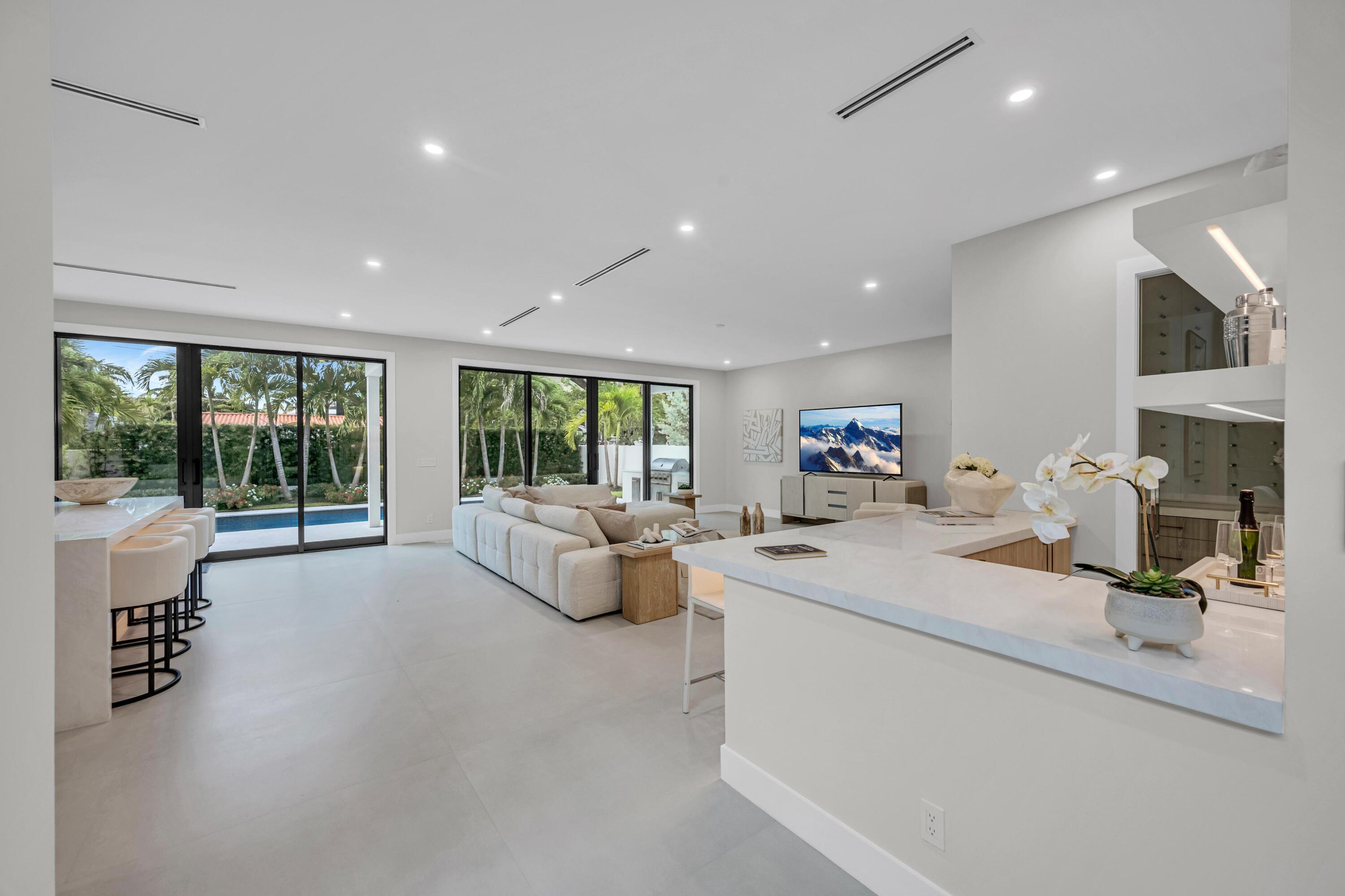 1625 SE 1st Fort Lauderdale, FL 33301