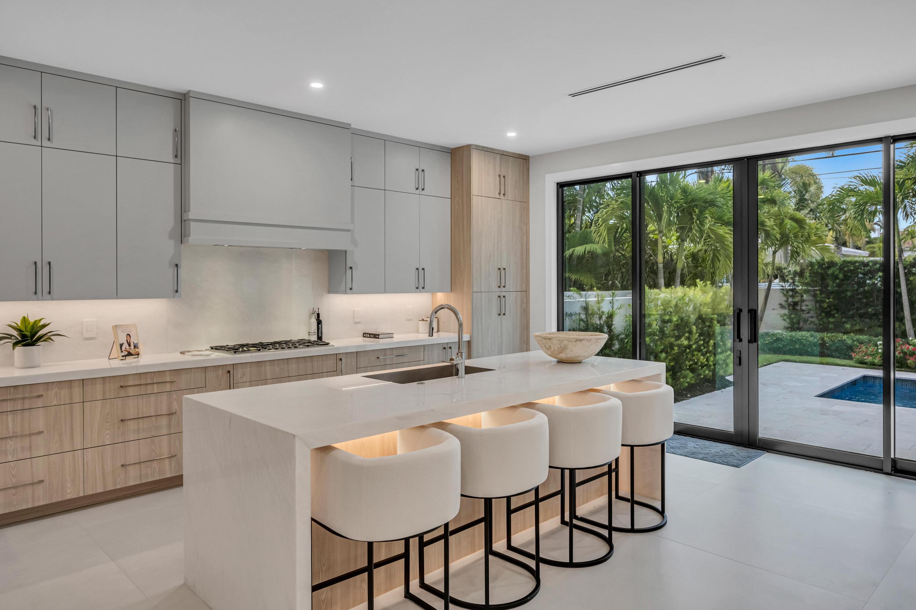 1625 SE 1st Fort Lauderdale, FL 33301