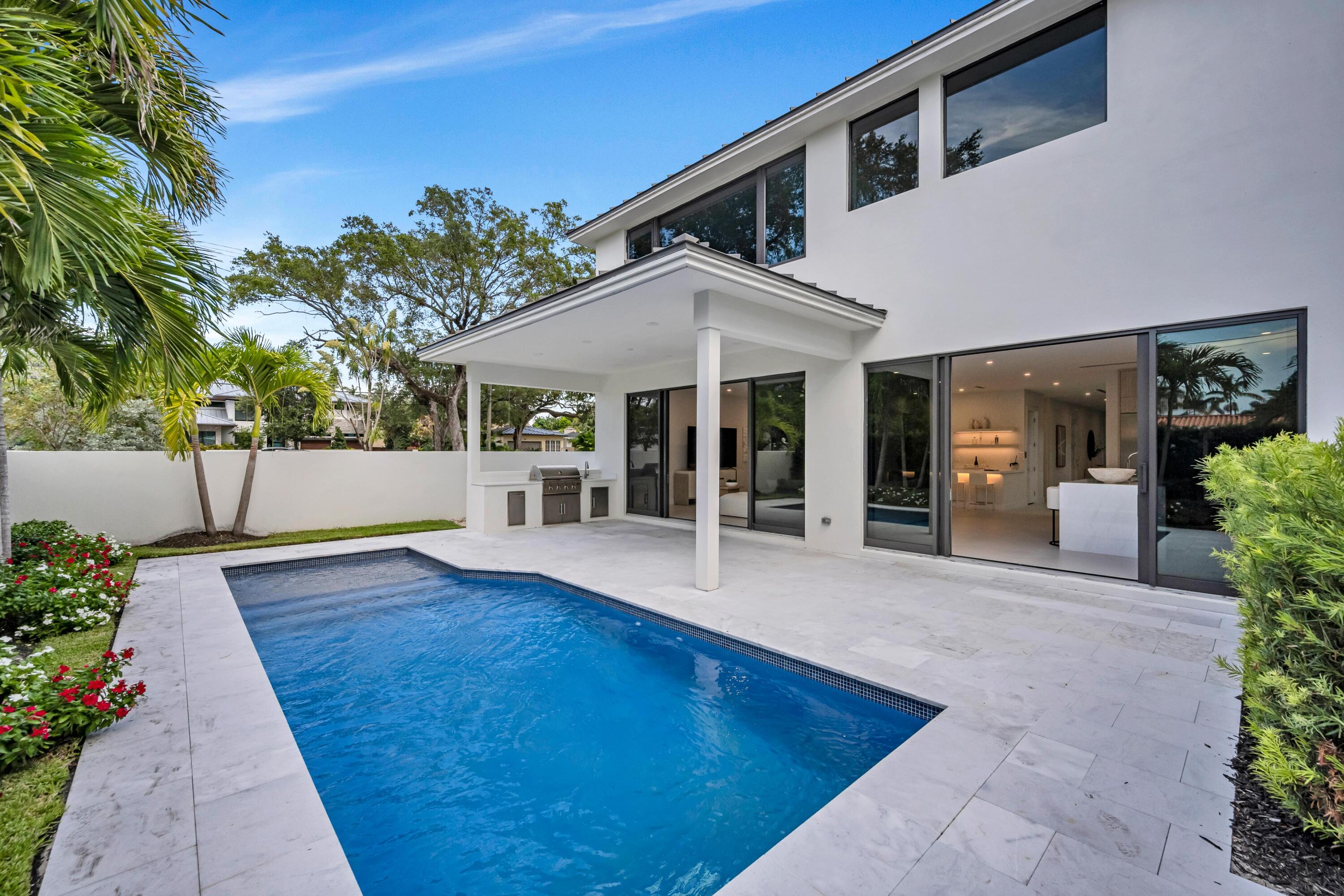 1625 SE 1st Fort Lauderdale, FL 33301