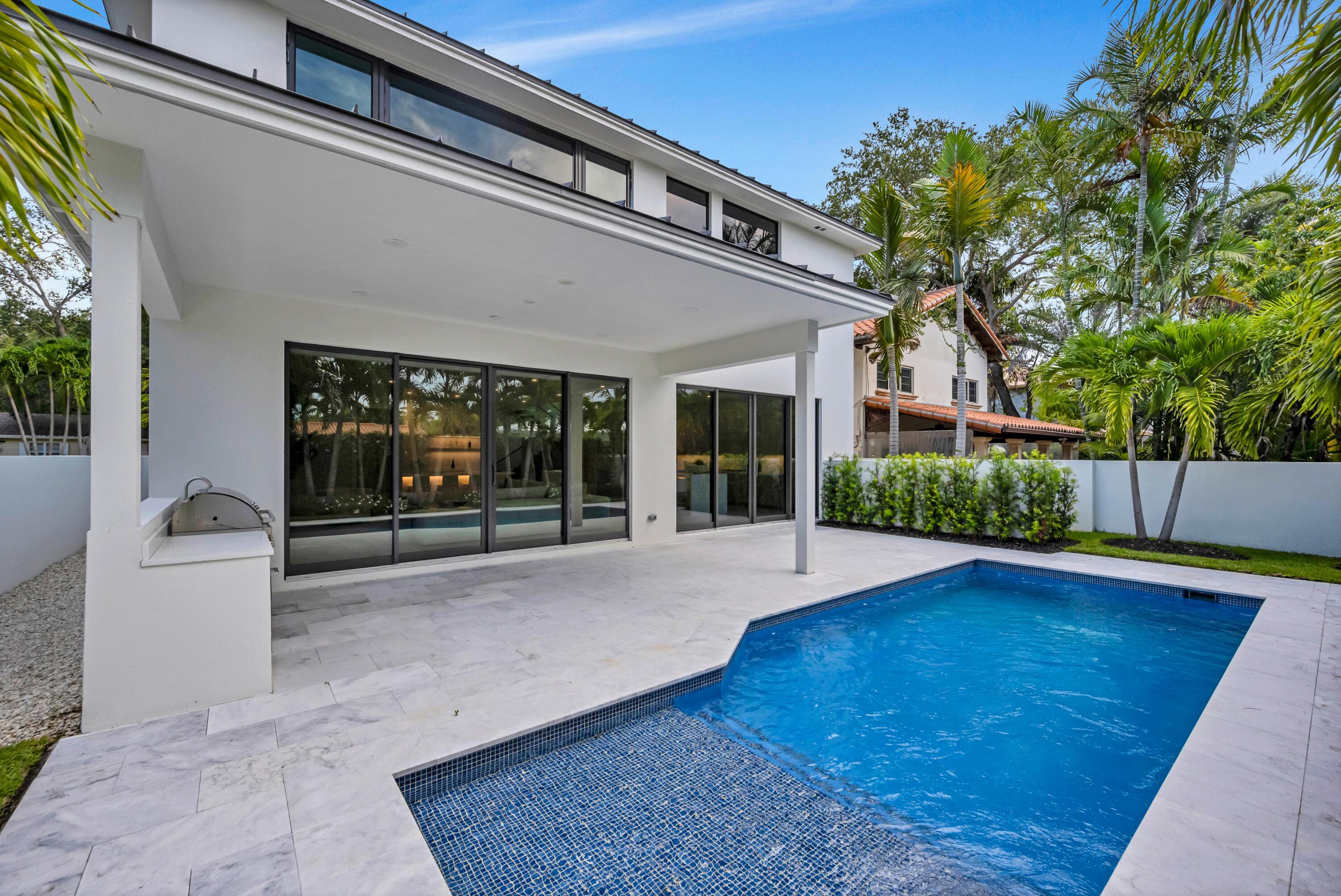 1625 SE 1st Fort Lauderdale, FL 33301