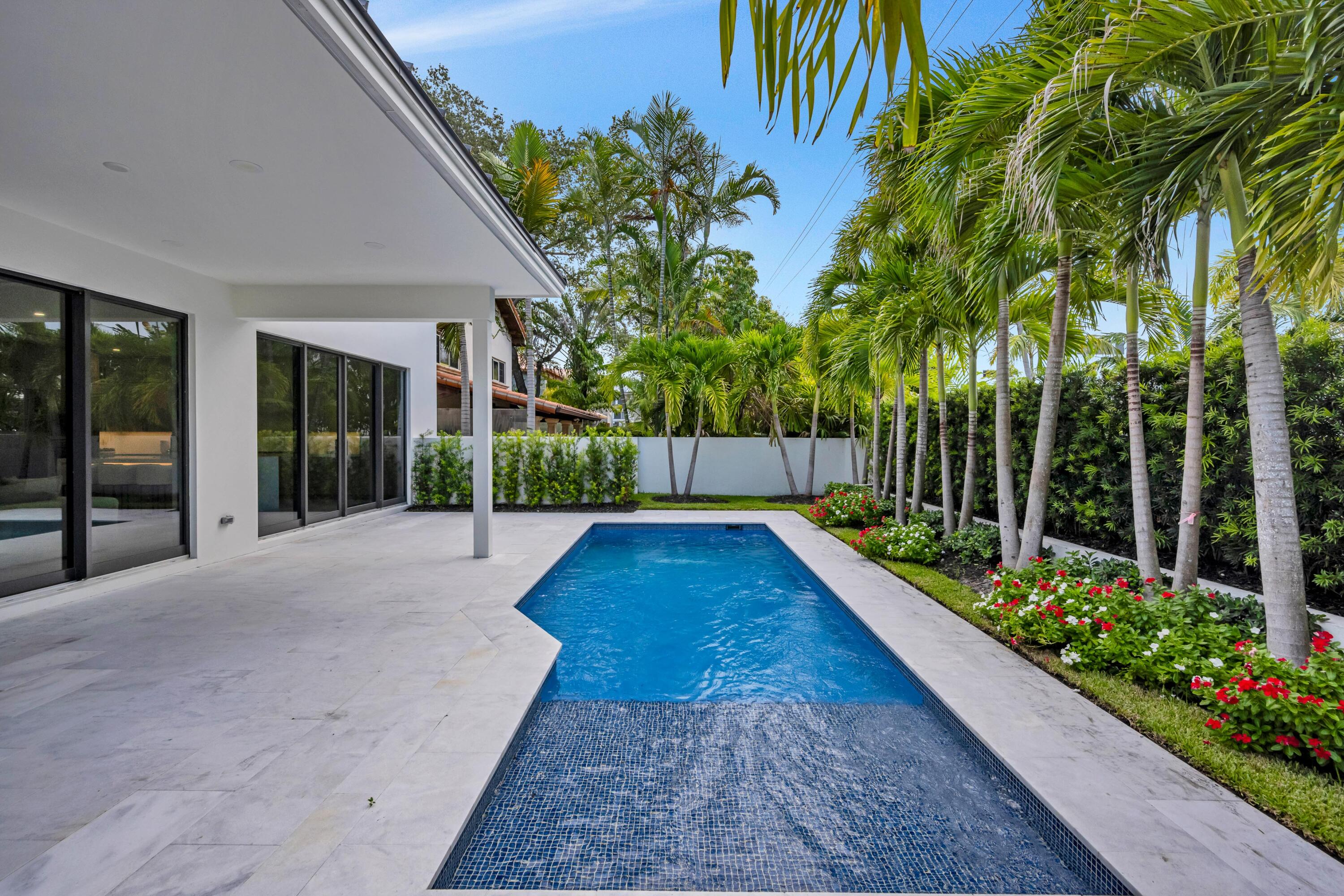 1625 SE 1st Fort Lauderdale, FL 33301