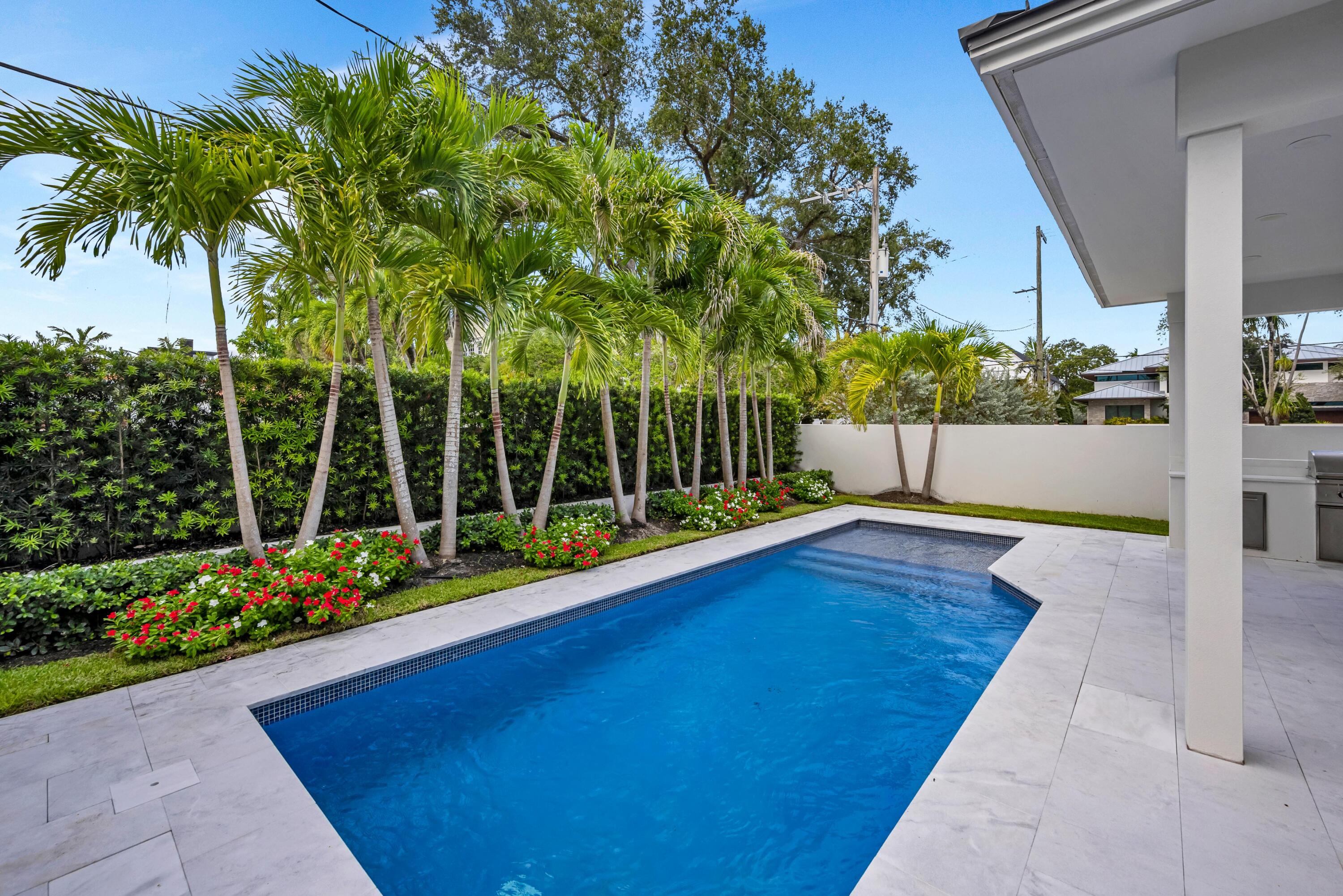 1625 SE 1st Fort Lauderdale, FL 33301
