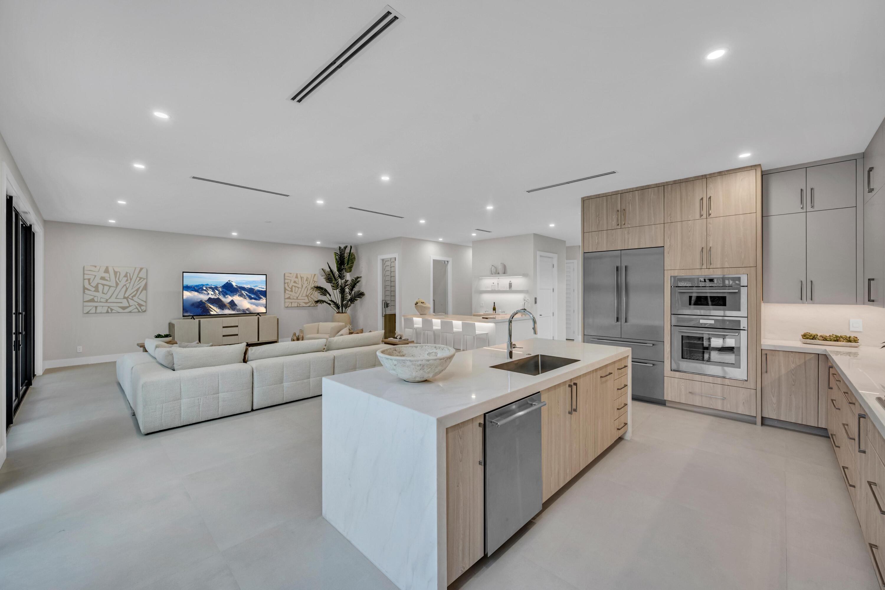 1625 SE 1st Fort Lauderdale, FL 33301