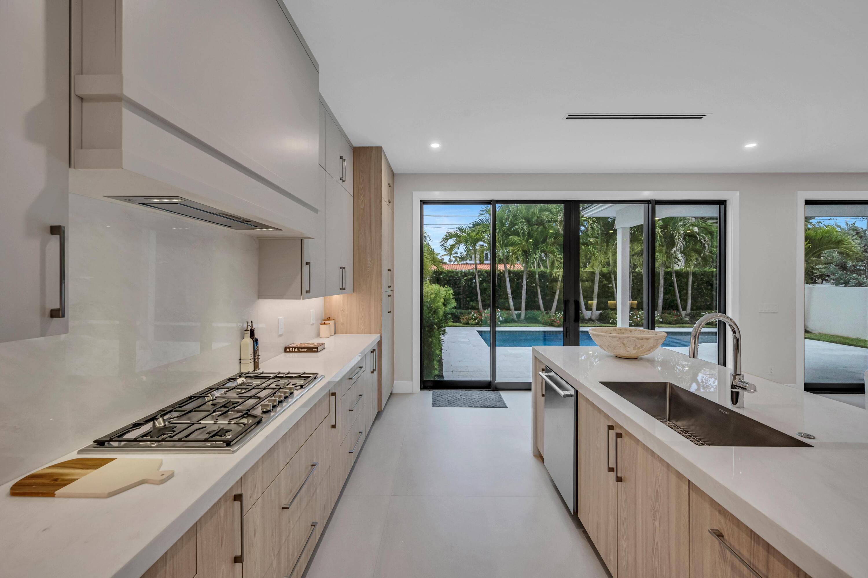 1625 SE 1st Fort Lauderdale, FL 33301
