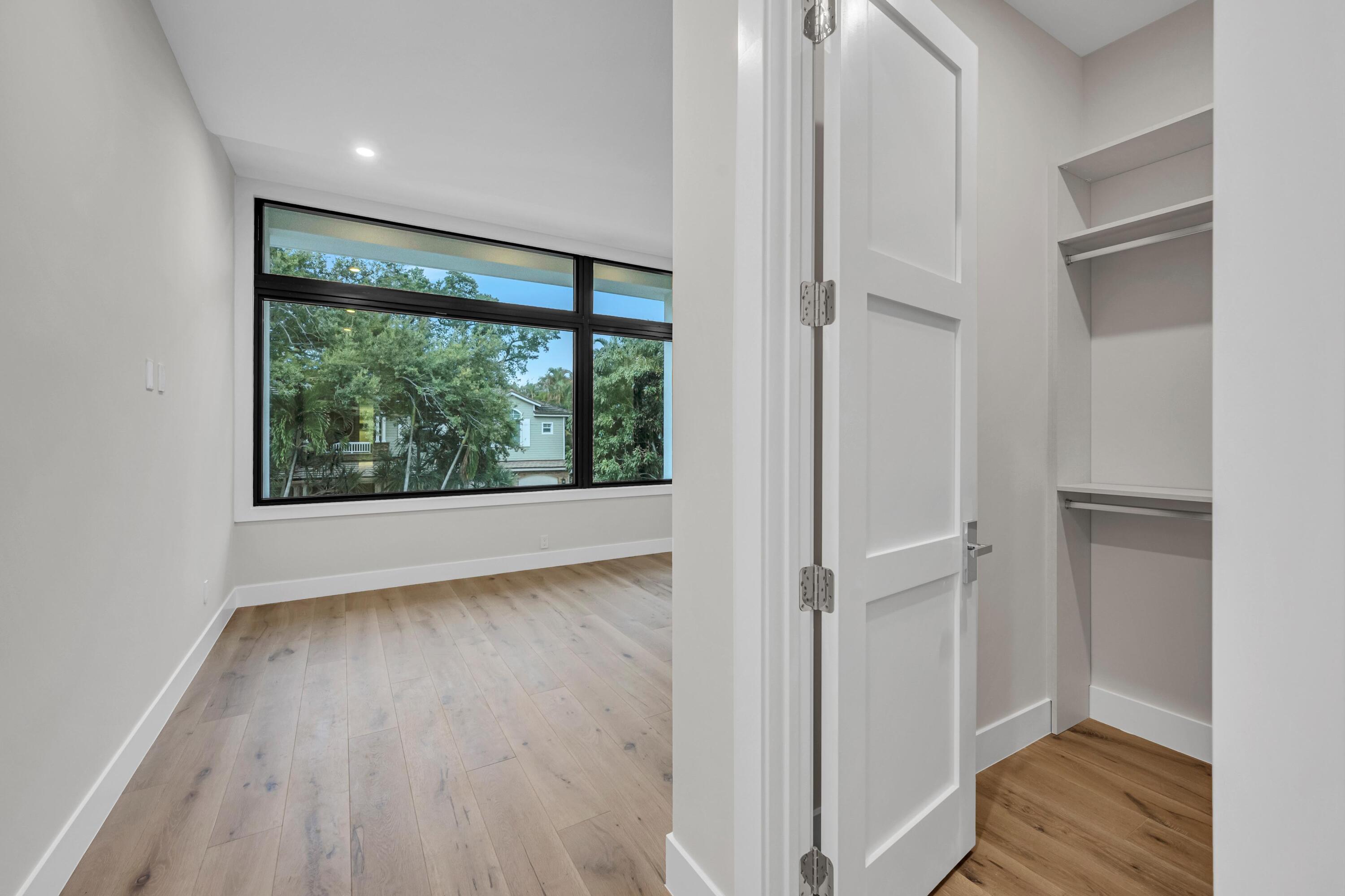 1625 SE 1st Fort Lauderdale, FL 33301