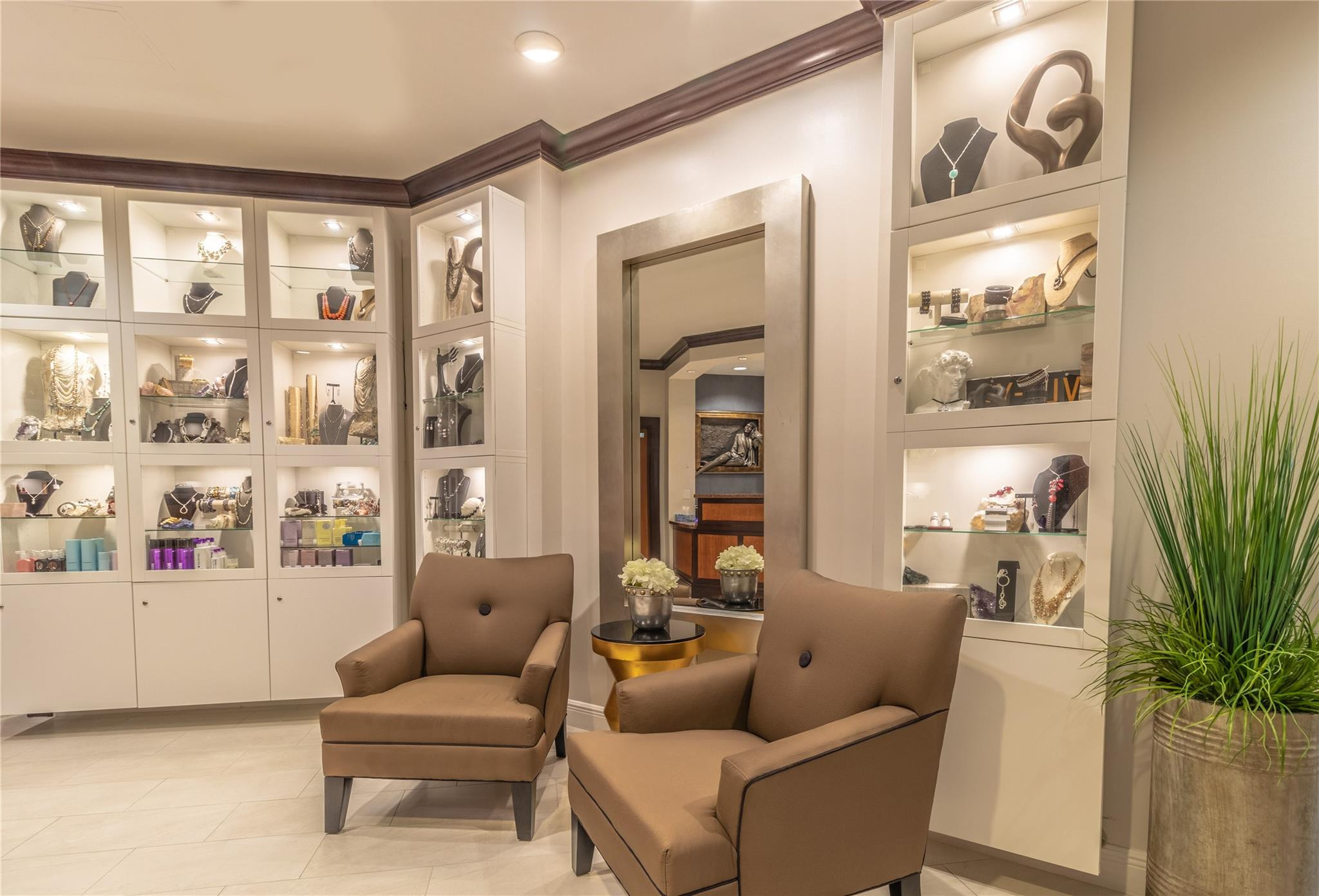 610 W Las Olas Blvd #517N Fort Lauderdale, FL 33312