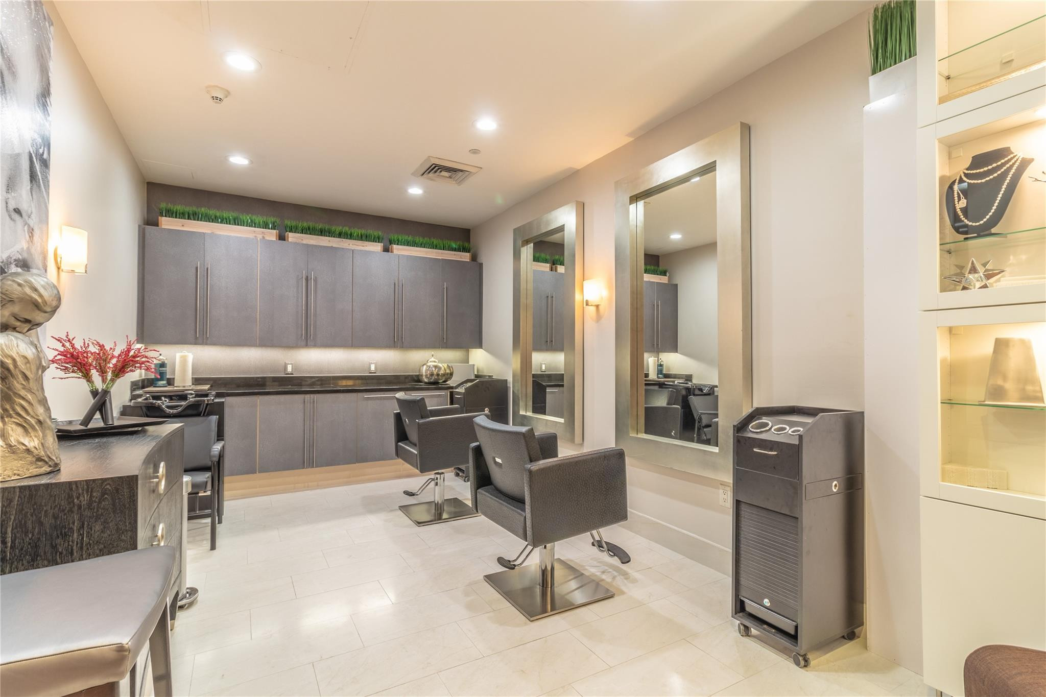 610 W Las Olas Blvd #517N Fort Lauderdale, FL 33312