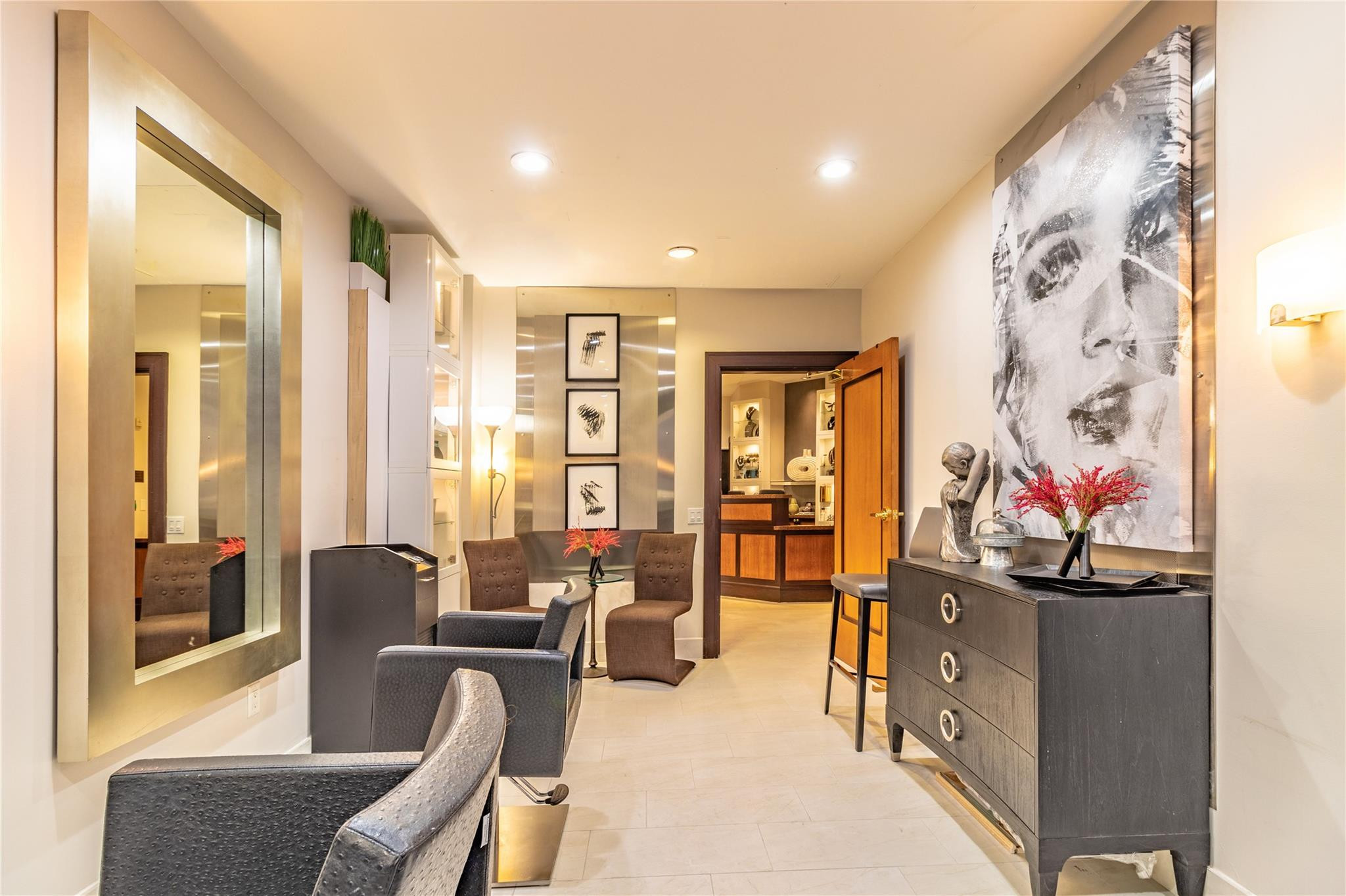 610 W Las Olas Blvd #517N Fort Lauderdale, FL 33312
