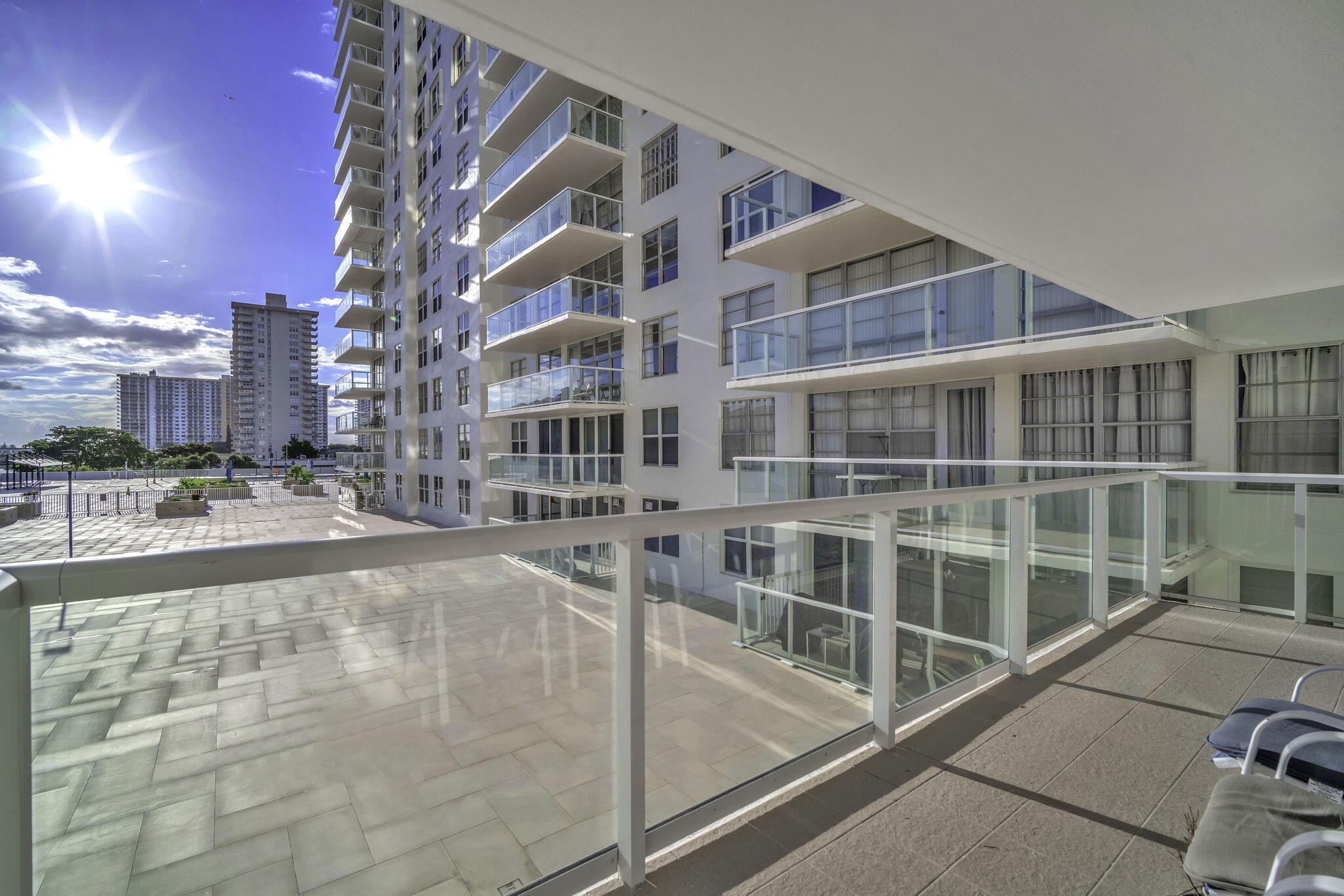 image Winston Towers 30022