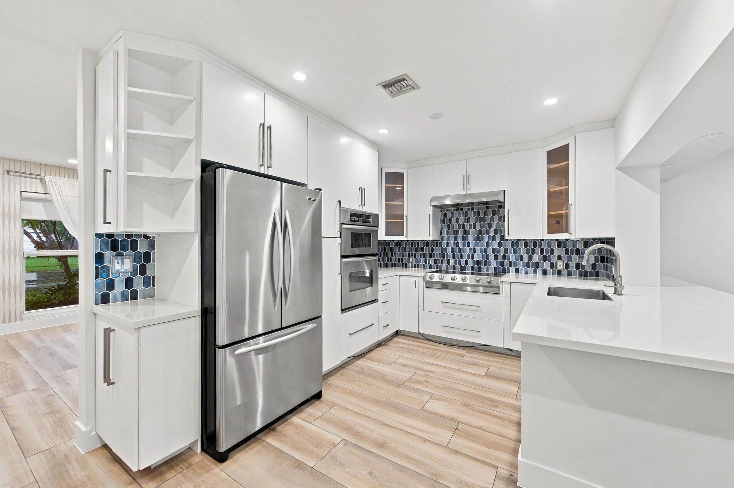 722 SW 16th Ct Fort Lauderdale, FL 33315