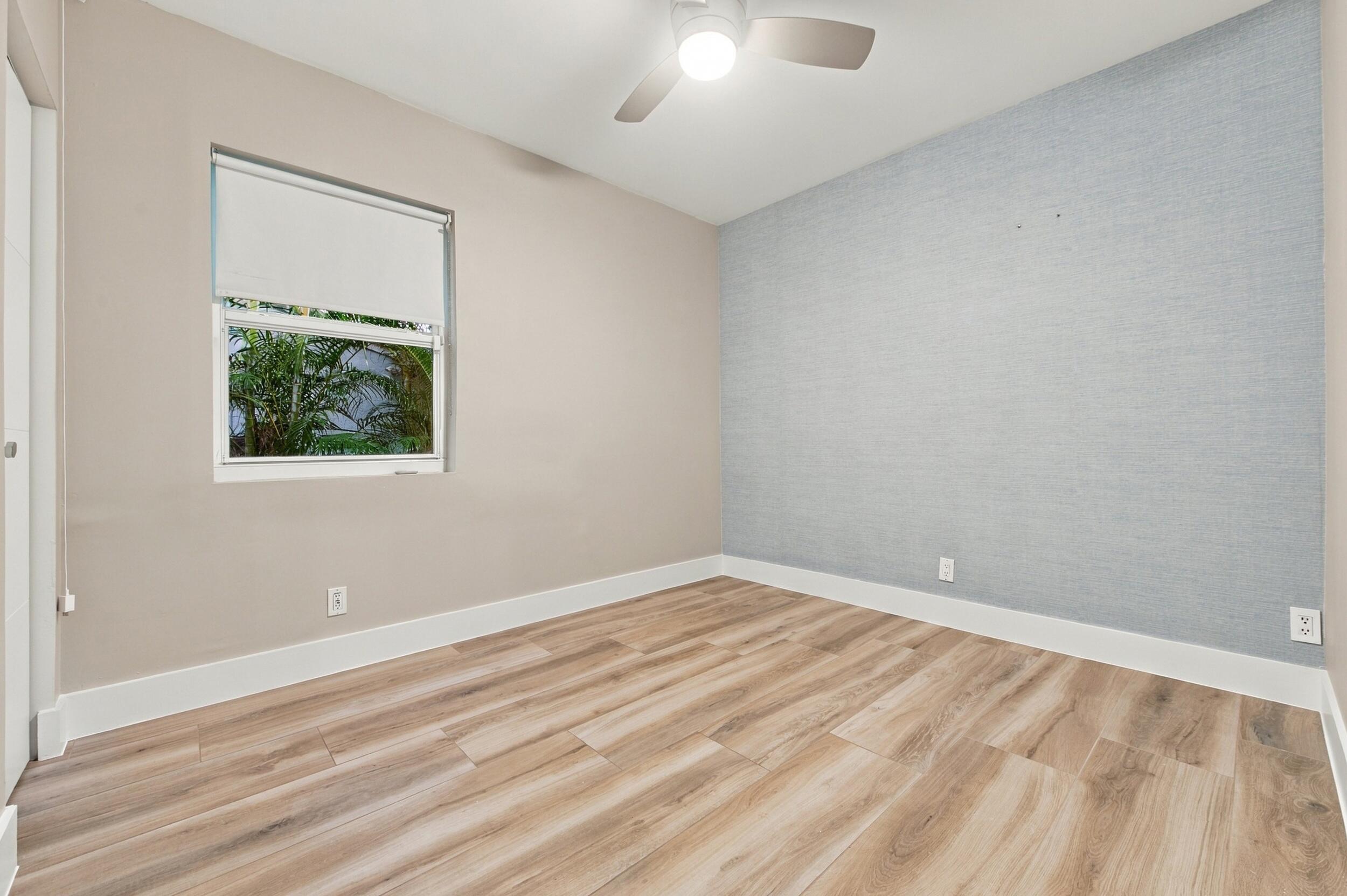 722 SW 16th Ct Fort Lauderdale, FL 33315