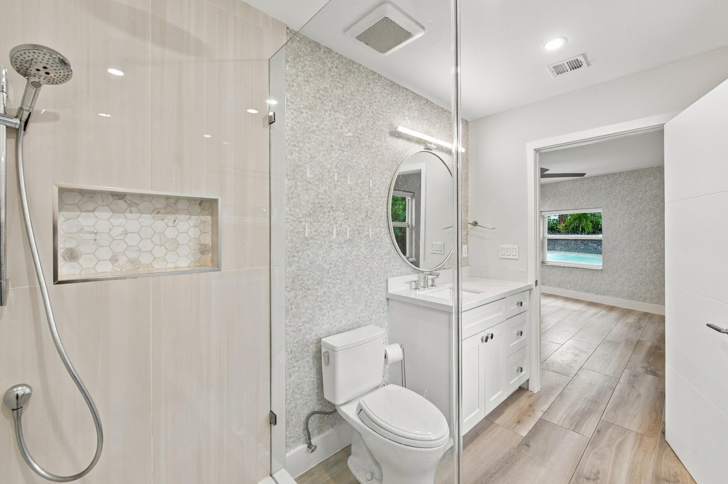722 SW 16th Ct Fort Lauderdale, FL 33315