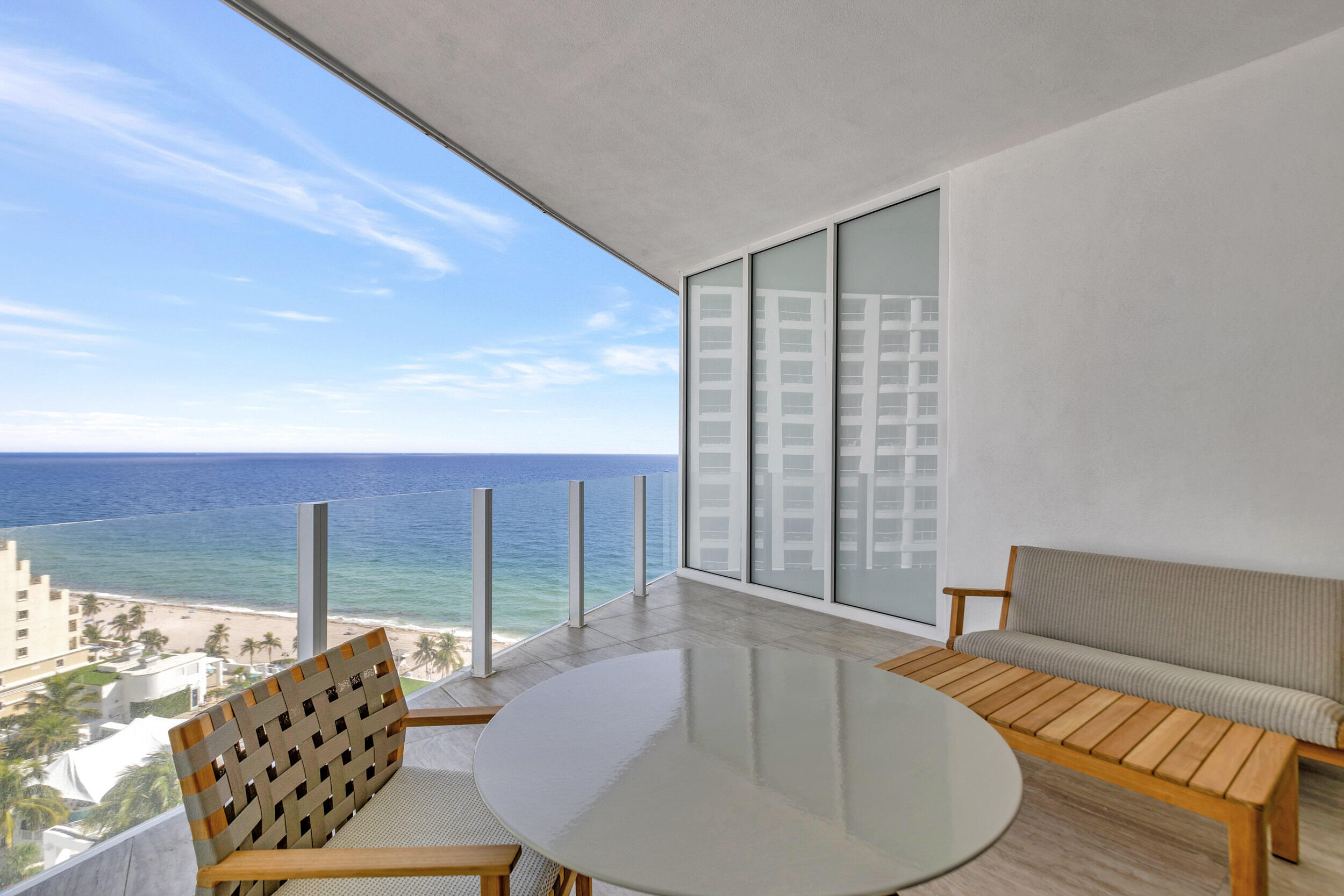 525 N Fort Lauderdale Bch Blvd #1704 Fort Lauderdale, FL 33304