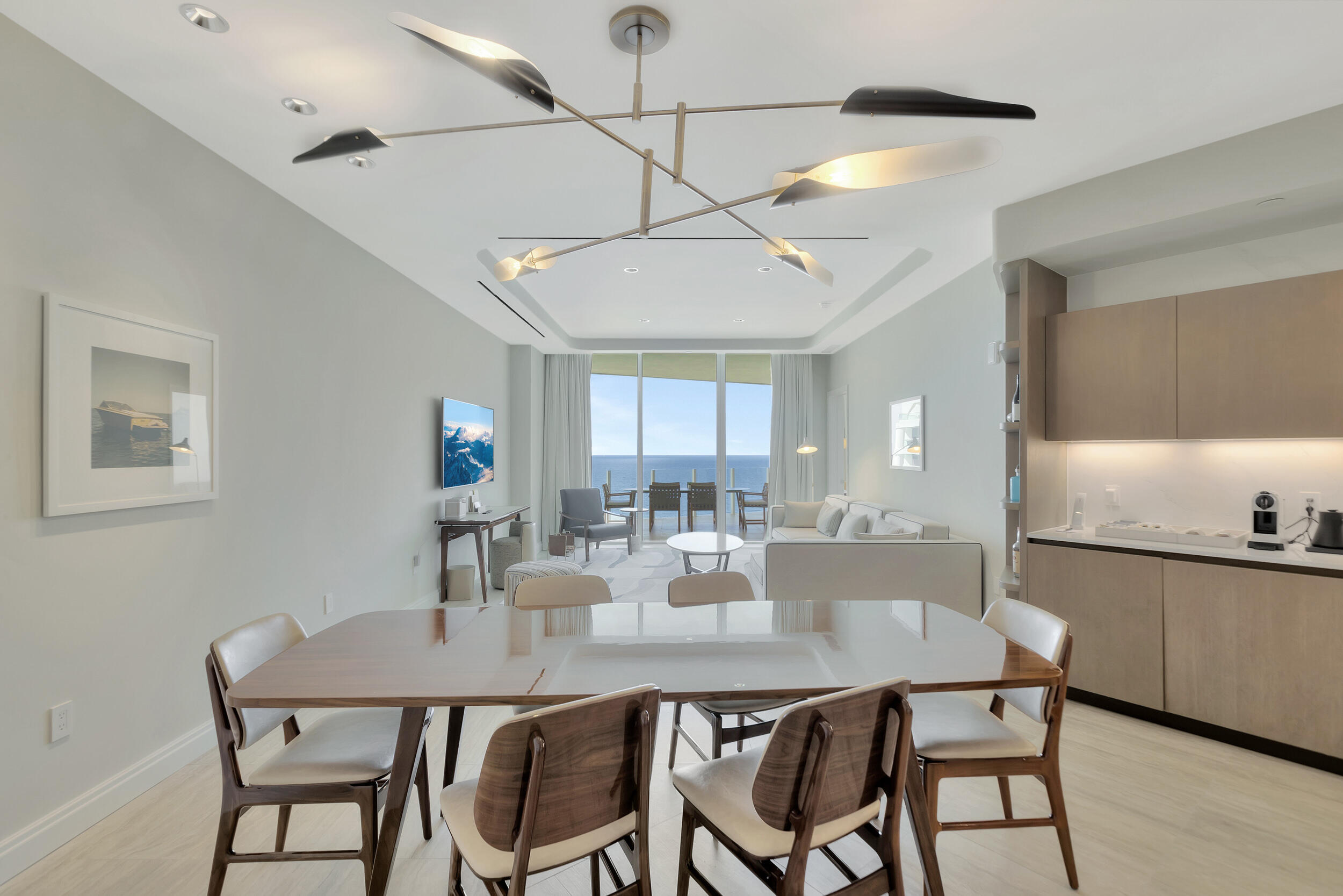 525 N Fort Lauderdale Bch Blvd #1704 Fort Lauderdale, FL 33304