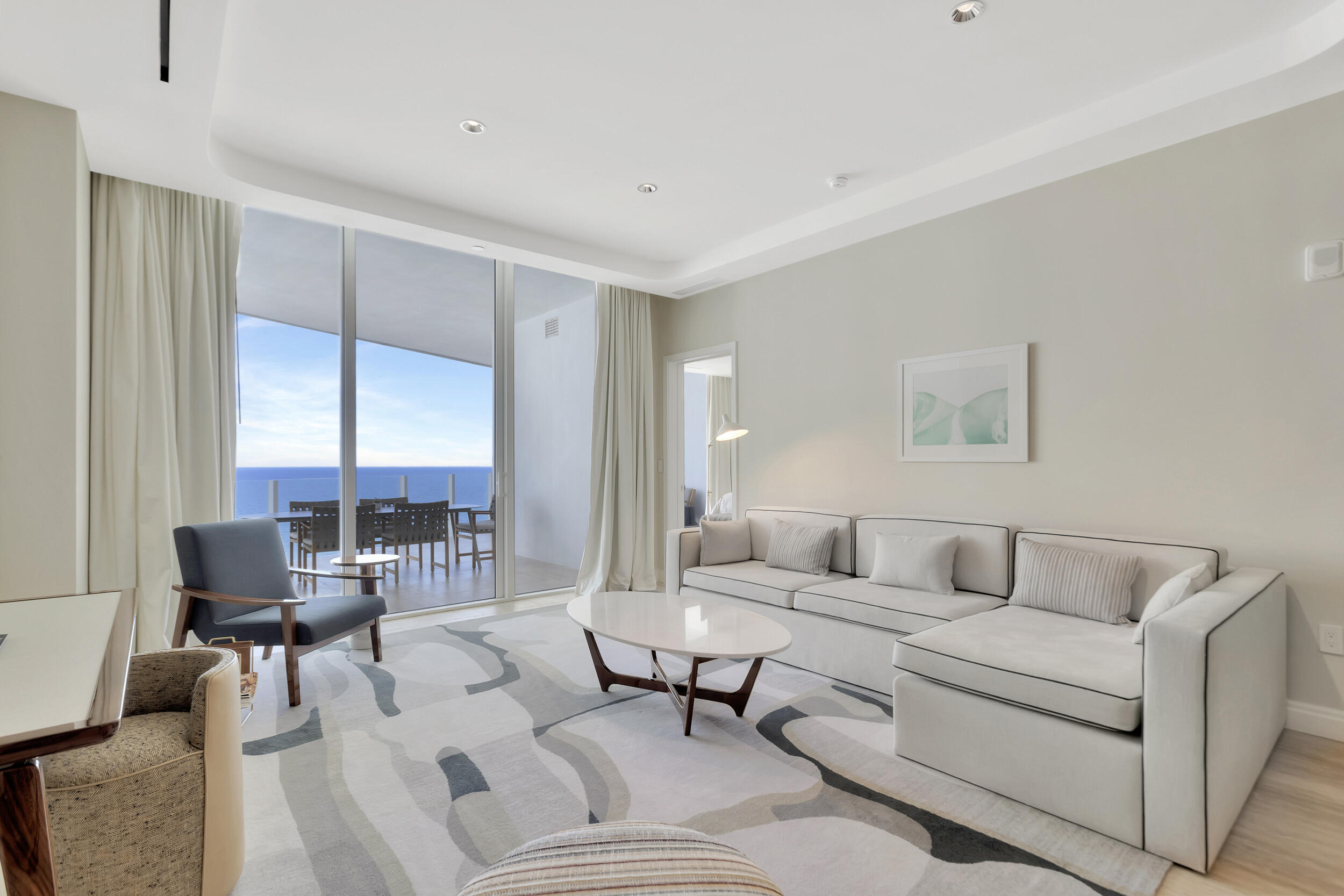 525 N Fort Lauderdale Bch Blvd #1704 Fort Lauderdale, FL 33304