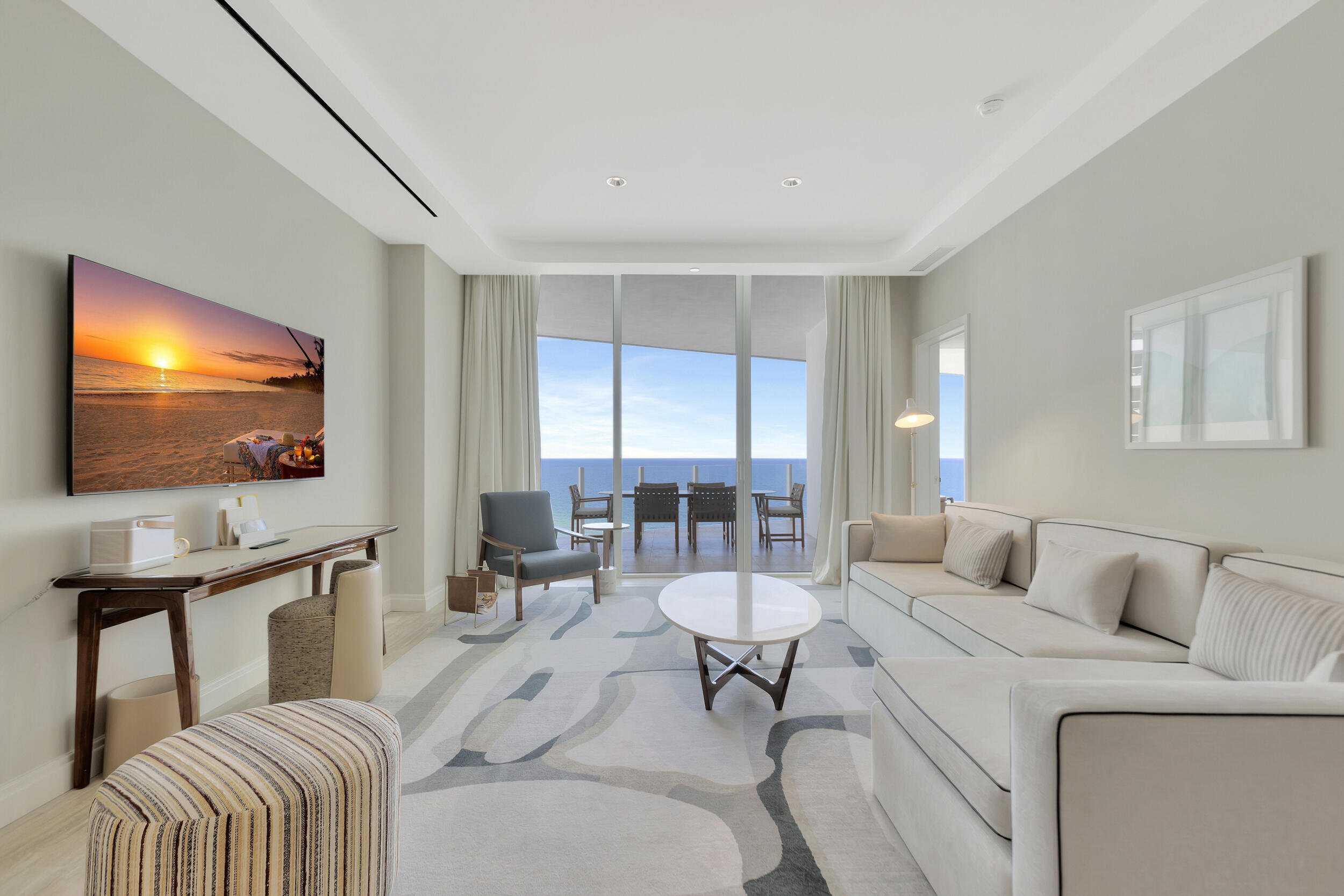 525 N Fort Lauderdale Bch Blvd #1704 Fort Lauderdale, FL 33304