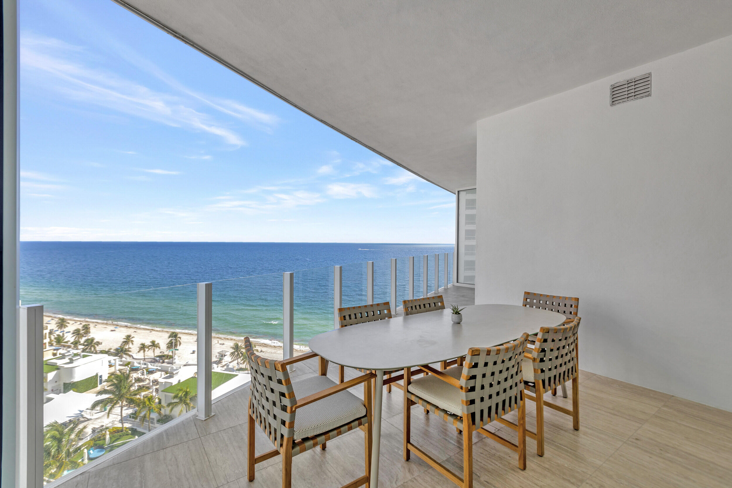 525 N Fort Lauderdale Bch Blvd #1704 Fort Lauderdale, FL 33304