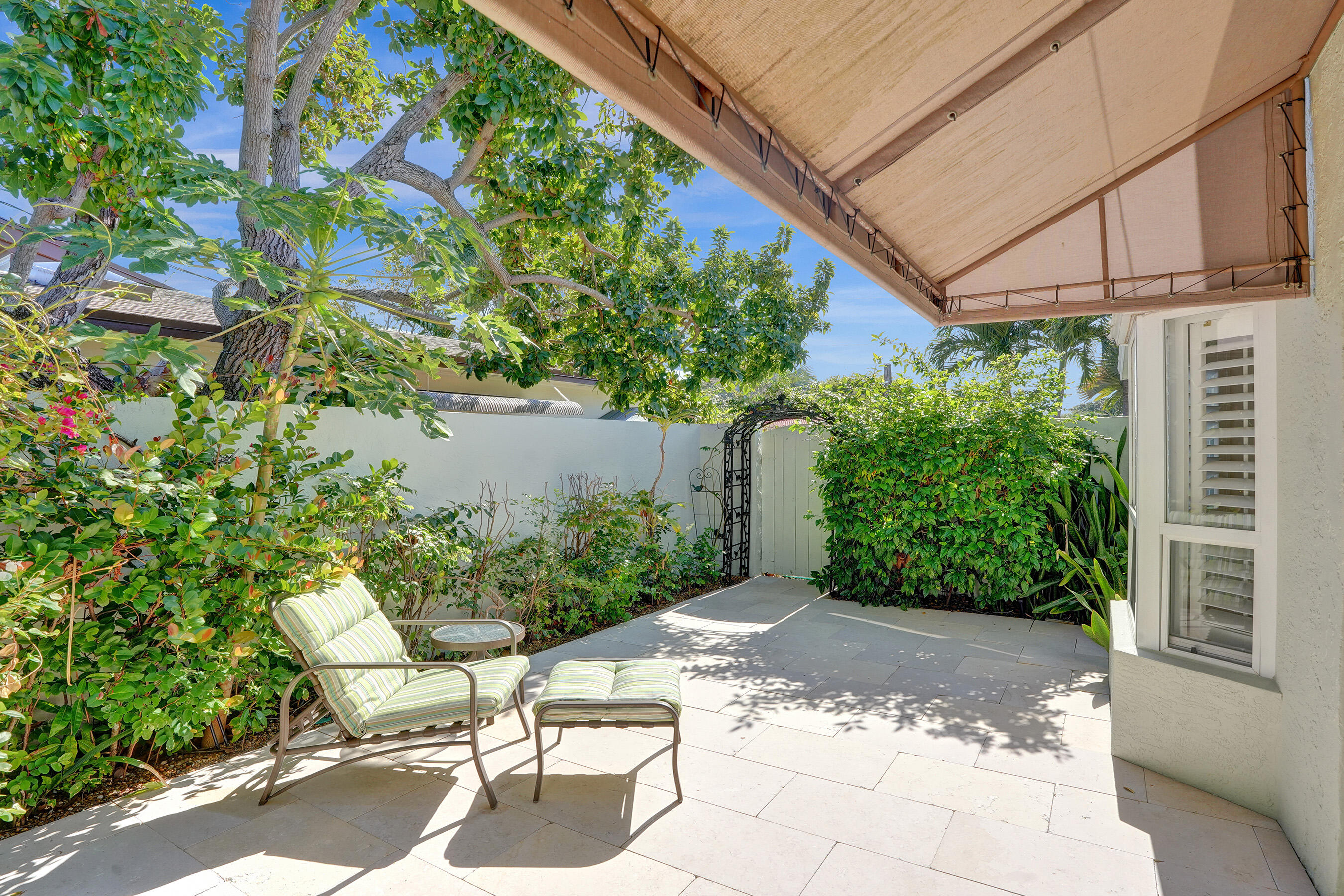 3207 Dover Rd Pompano Beach, FL 33062