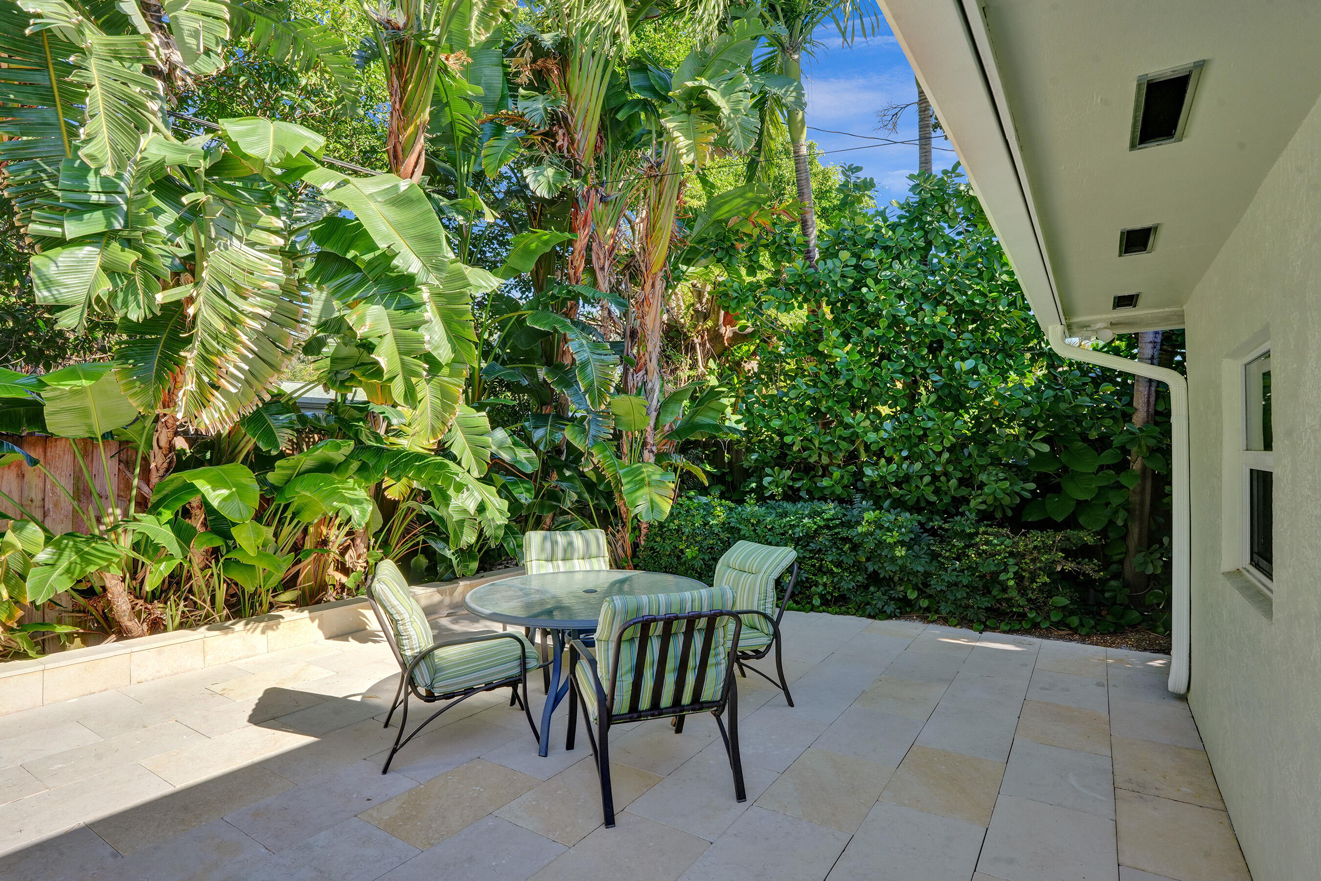 3207 Dover Rd Pompano Beach, FL 33062