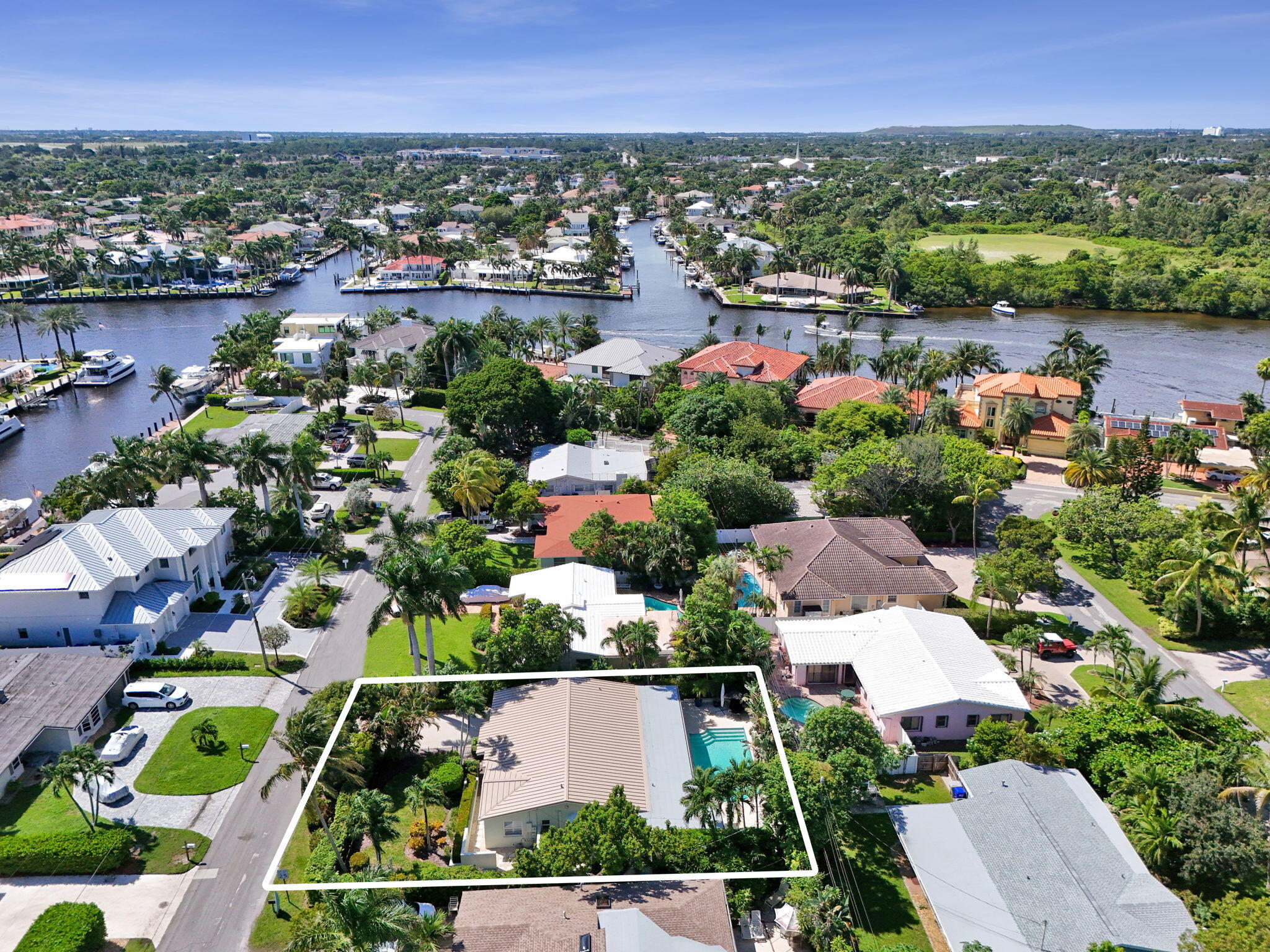 3207 Dover Rd Pompano Beach, FL 33062