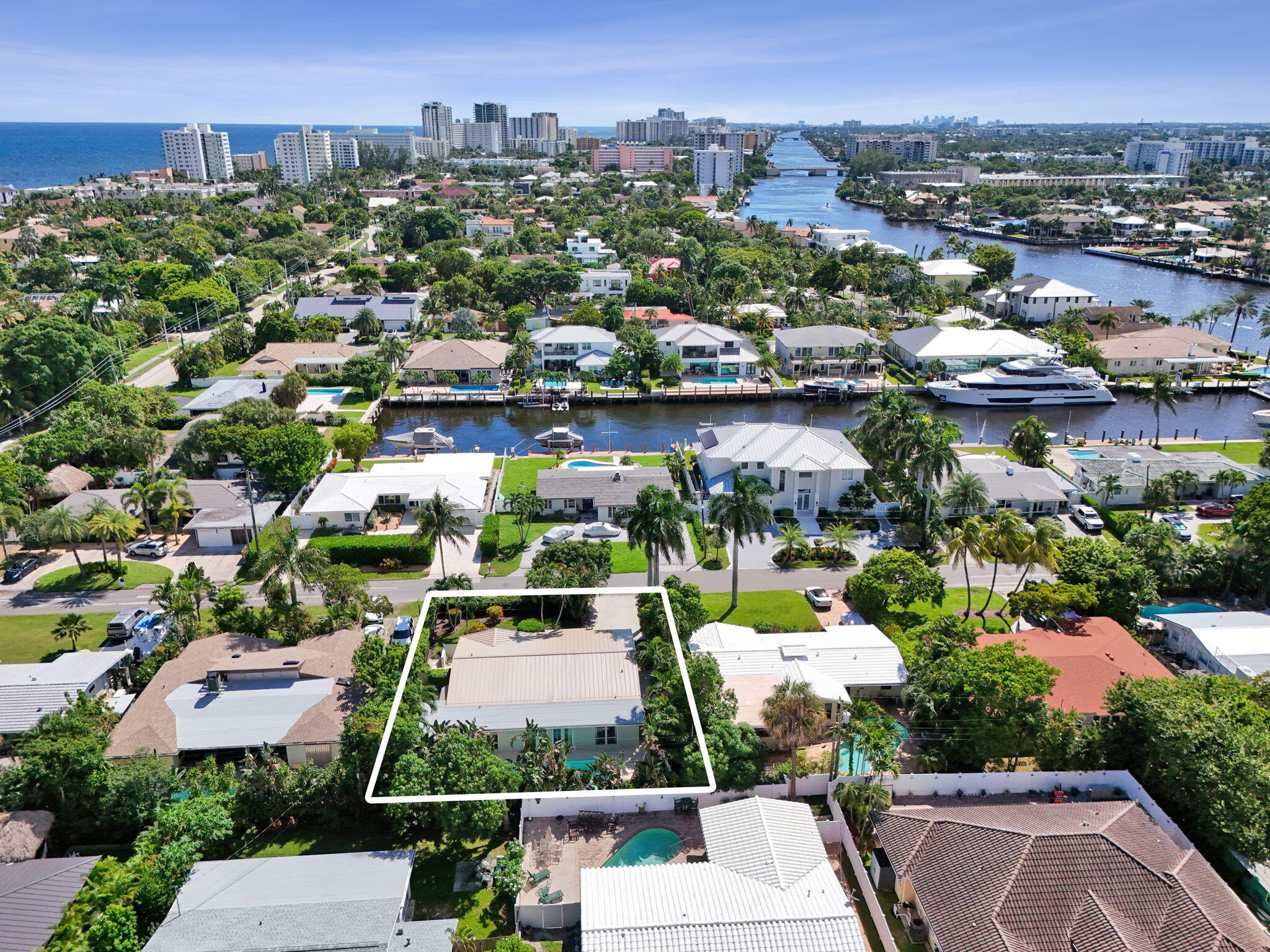3207 Dover Rd Pompano Beach, FL 33062