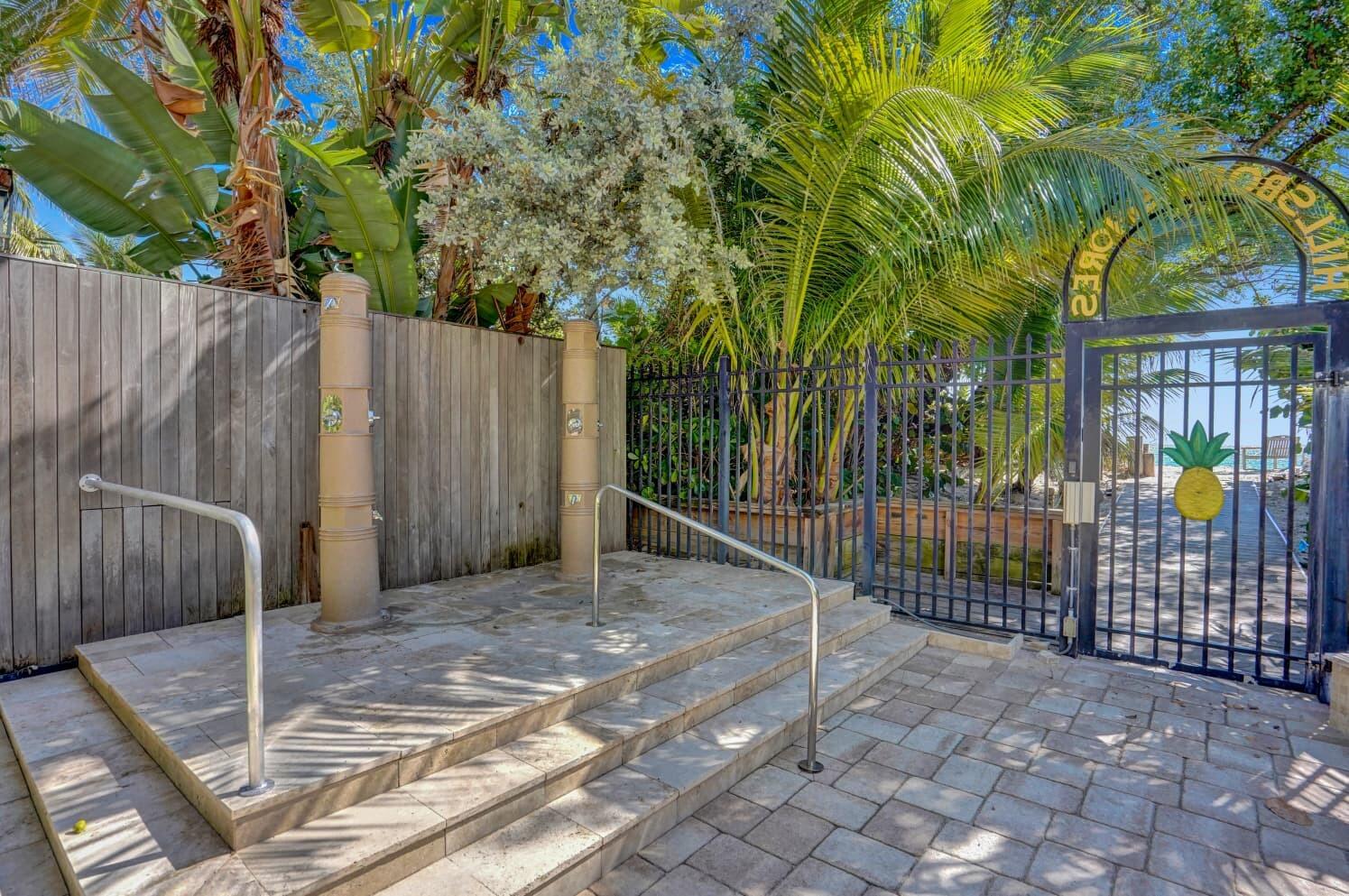 3207 Dover Rd Pompano Beach, FL 33062