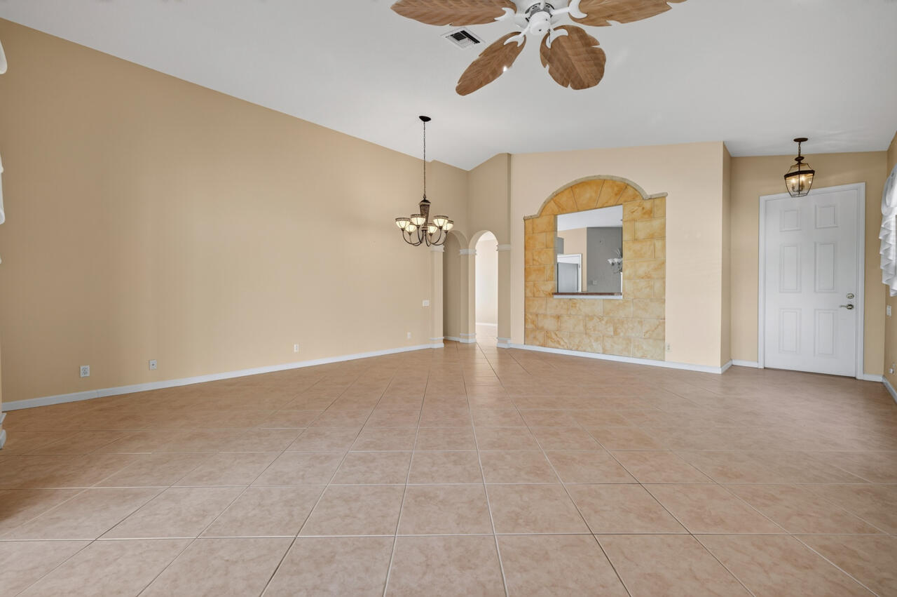 326 NW Treeline Trace Port St Lucie, FL 34986