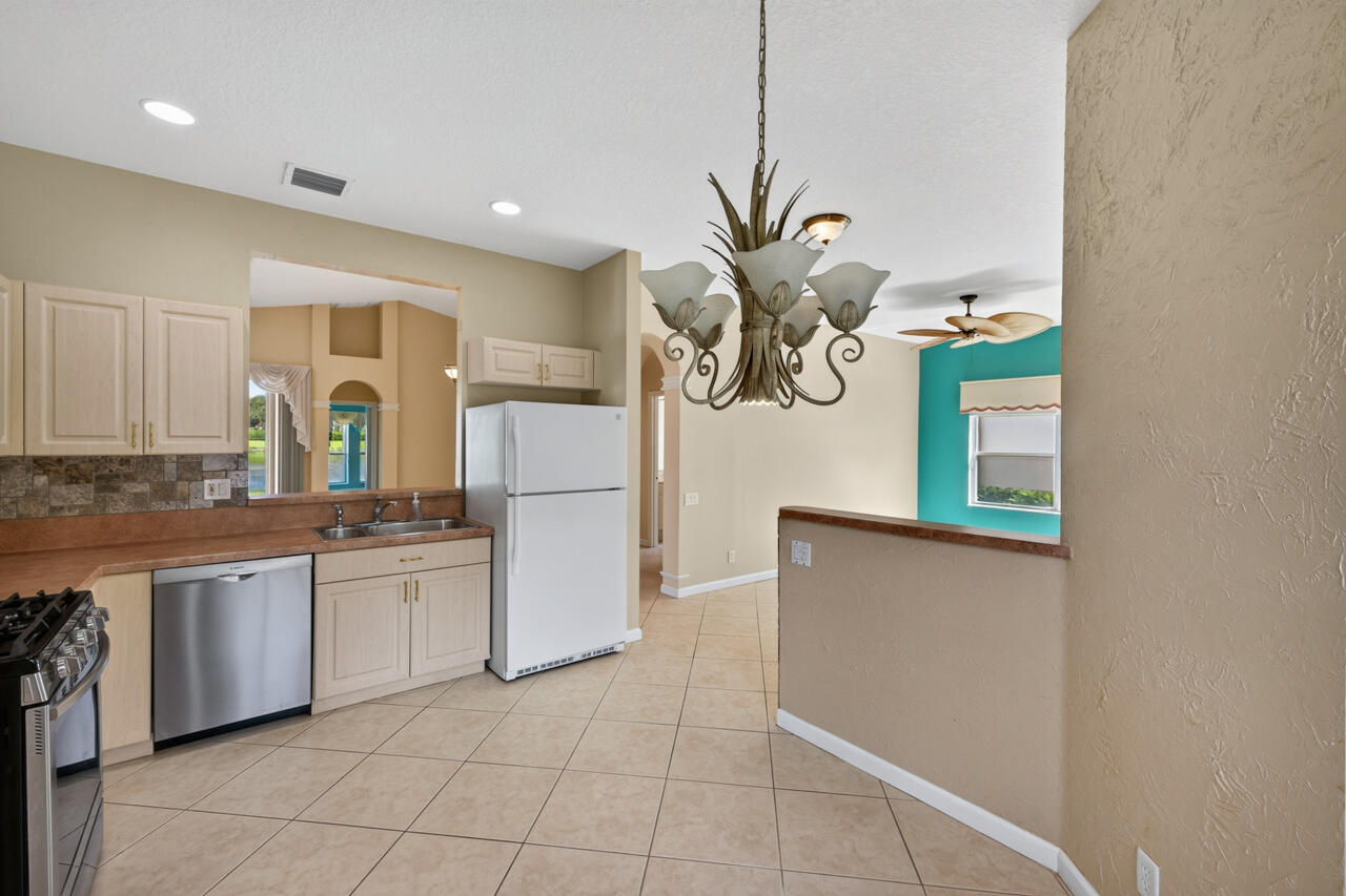 326 NW Treeline Trace Port St Lucie, FL 34986