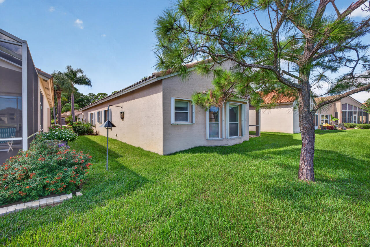 326 NW Treeline Trace Port St Lucie, FL 34986