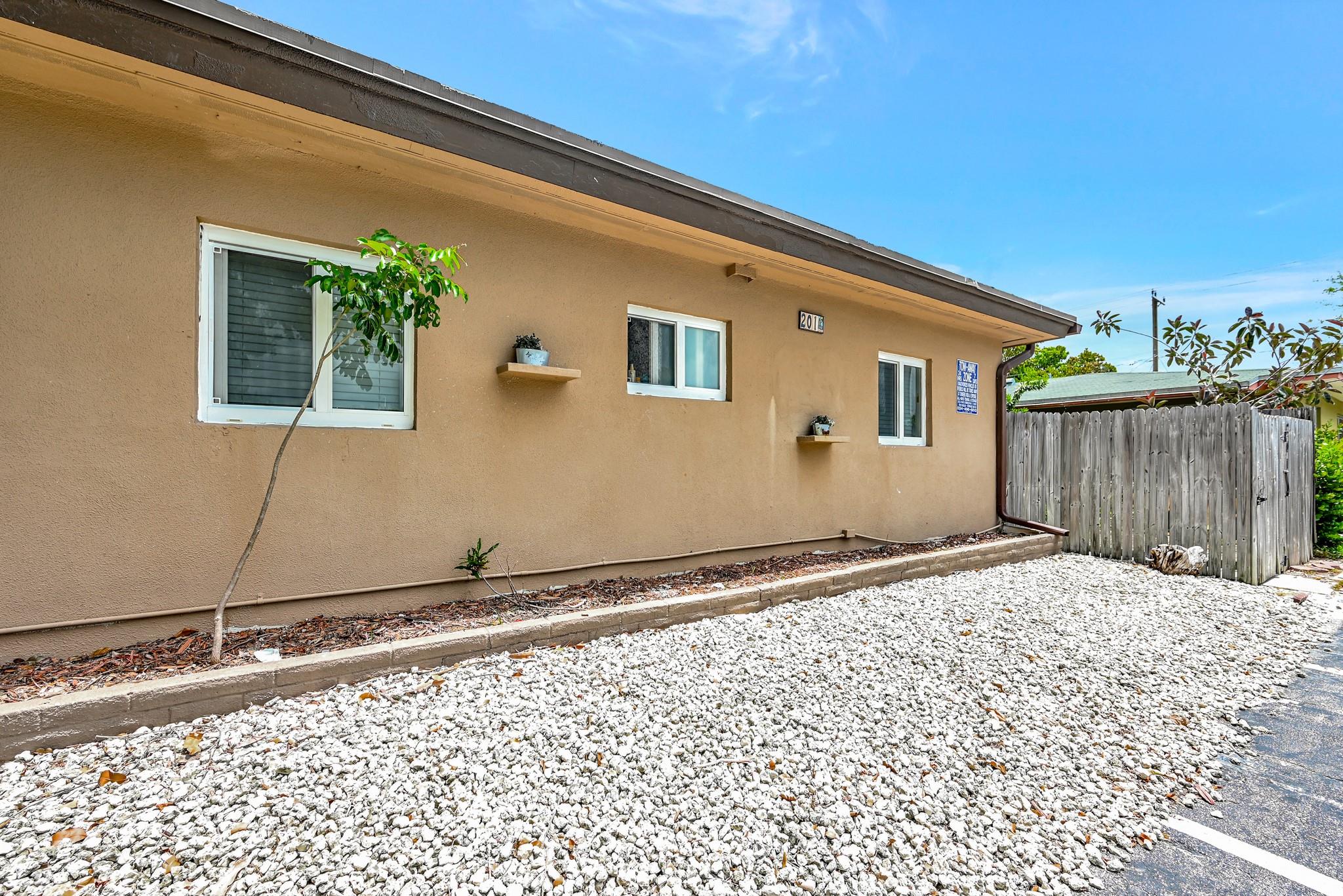 Duplex / Quad Plex / Triplex