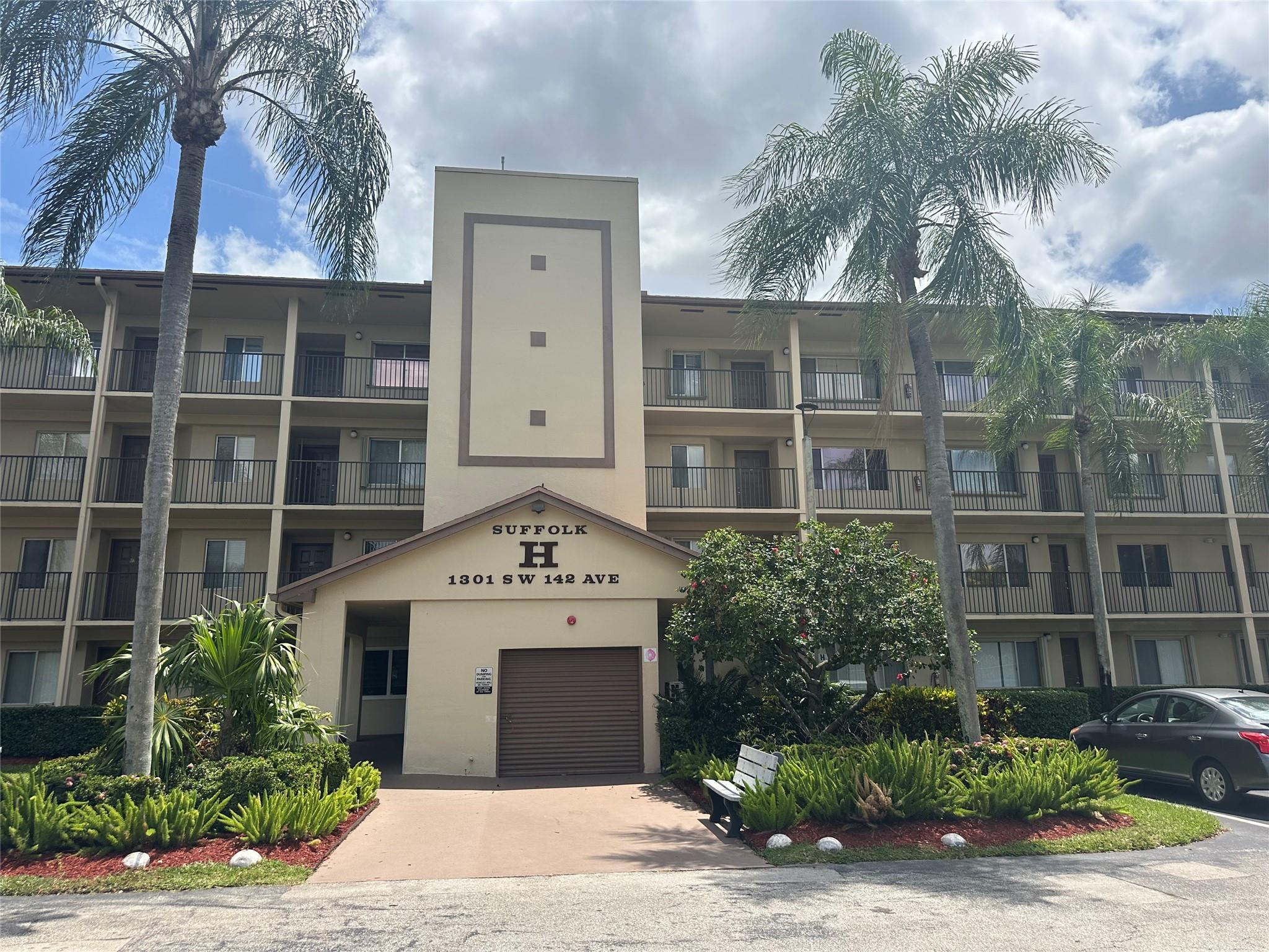 1301 SW 142nd Ave #308H