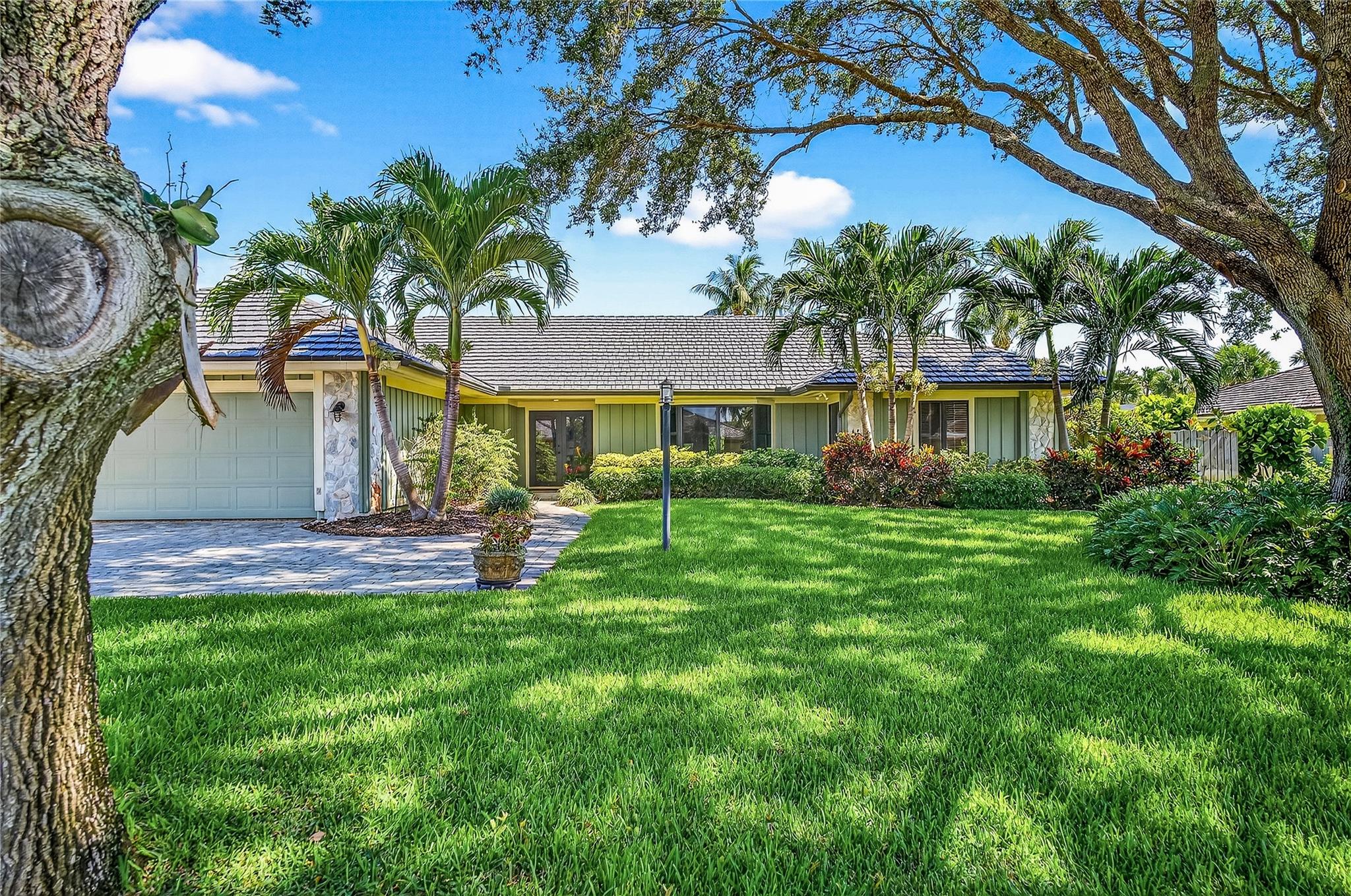 1778 Coral Way N