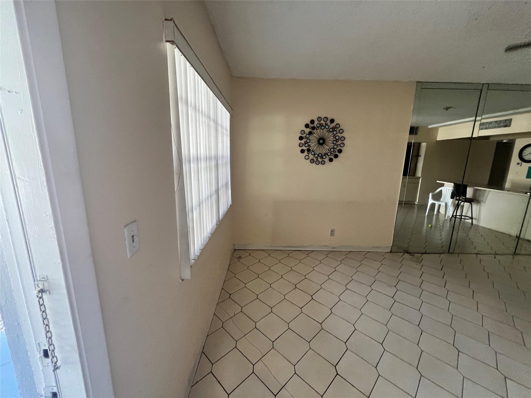 751 Pine Dr #103,Pompano Beach, FL 33060