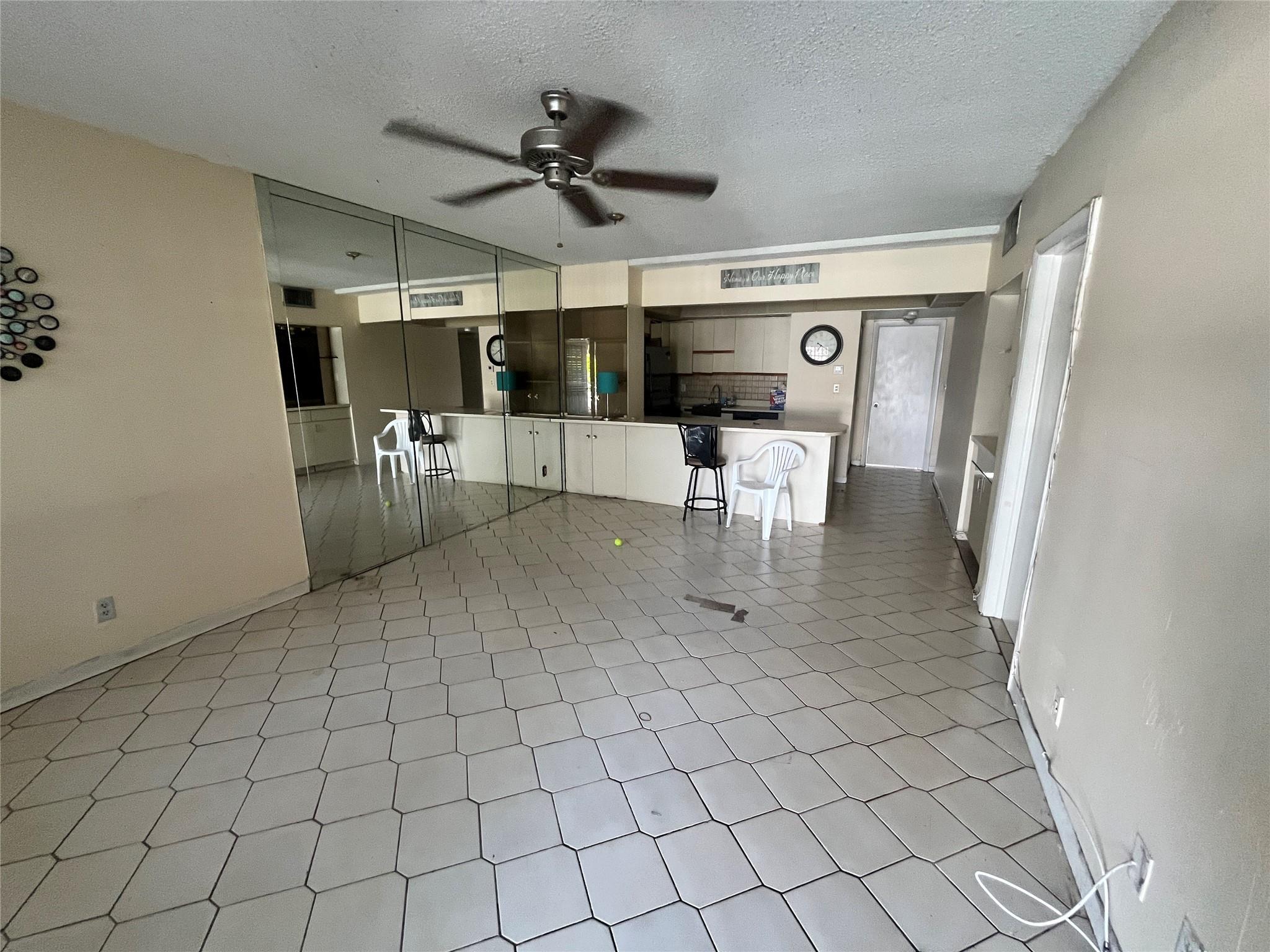 751 Pine Dr #103,Pompano Beach, FL 33060